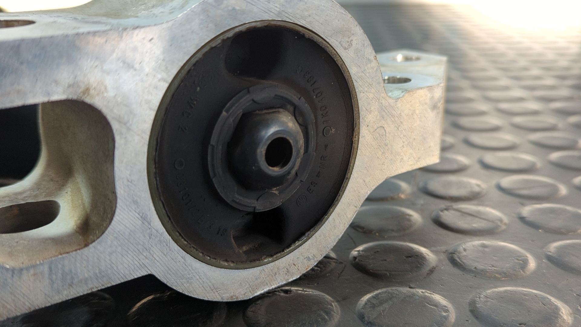 BRAZO IZQUIERDO INFERIOR DELANTERO SEAT LEON (1P1) - vista 2