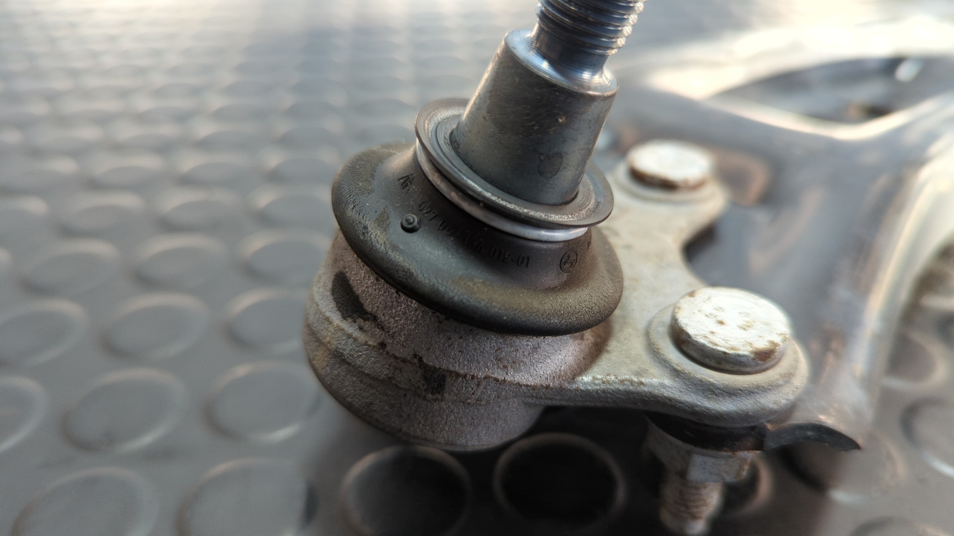 BRAZO IZQUIERDO INFERIOR DELANTERO SEAT LEON (1P1) - vista 3