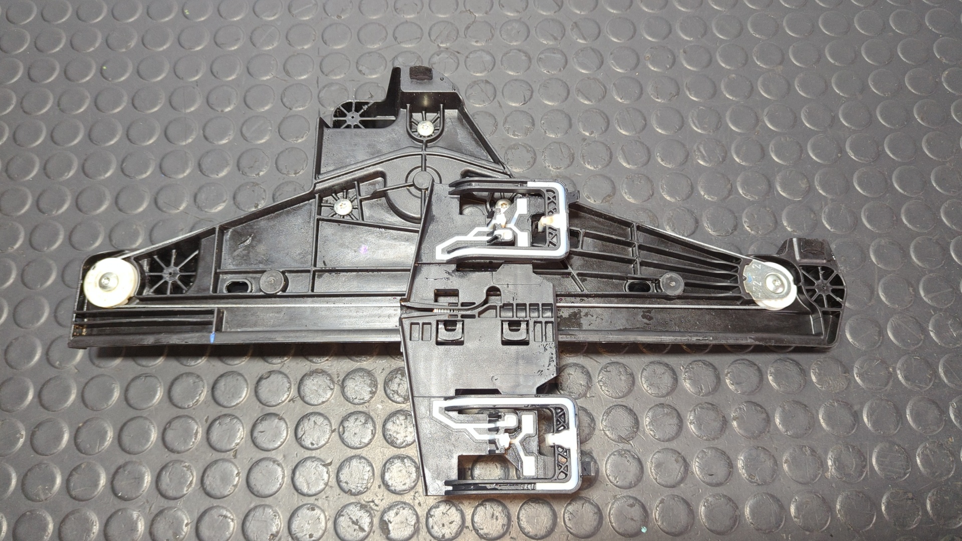 ELEVALUNAS TRASERO IZQUIERDO PEUGEOT 2008 (--.2013->) - vista 2