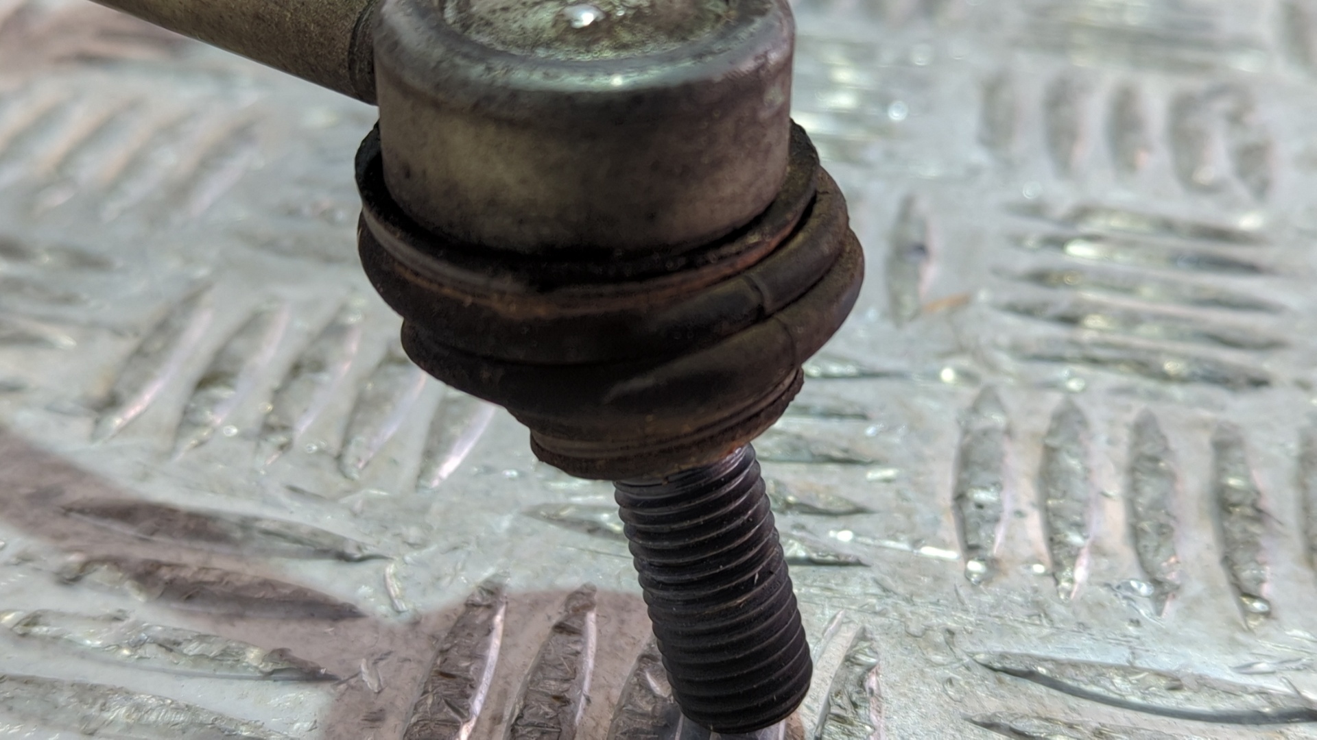 BARRA ESTABILIZADORA DELANTERA VOLKSWAGEN GOLF VII LIM. - vista 2