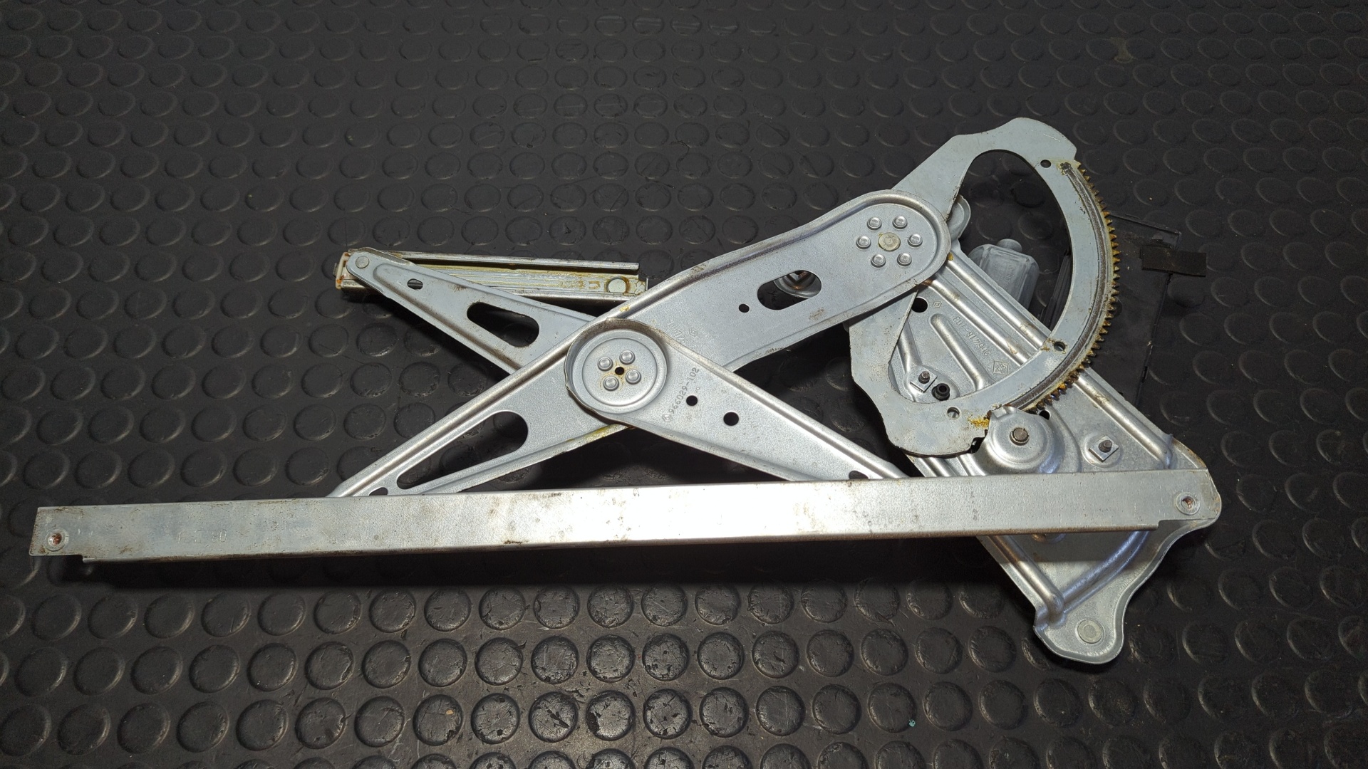 ELEVALUNAS DELANTERO IZQUIERDO RENAULT SCENIC III - vista 2