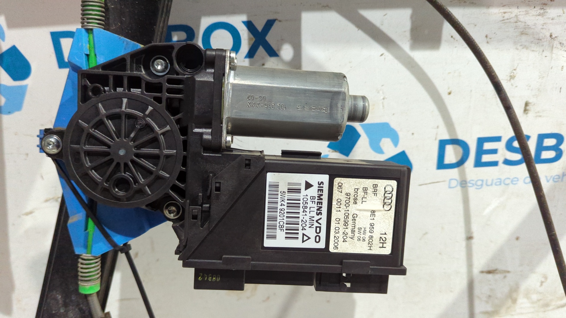 ELEVALUNAS DELANTERO DERECHO AUDI A4 BERLINA (8E) - vista 2