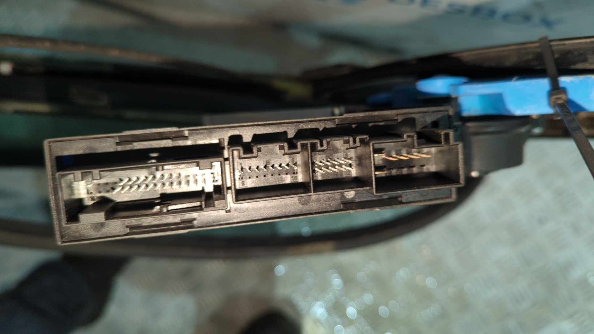 ELEVALUNAS DELANTERO DERECHO AUDI A4 BERLINA (8E) - vista 5