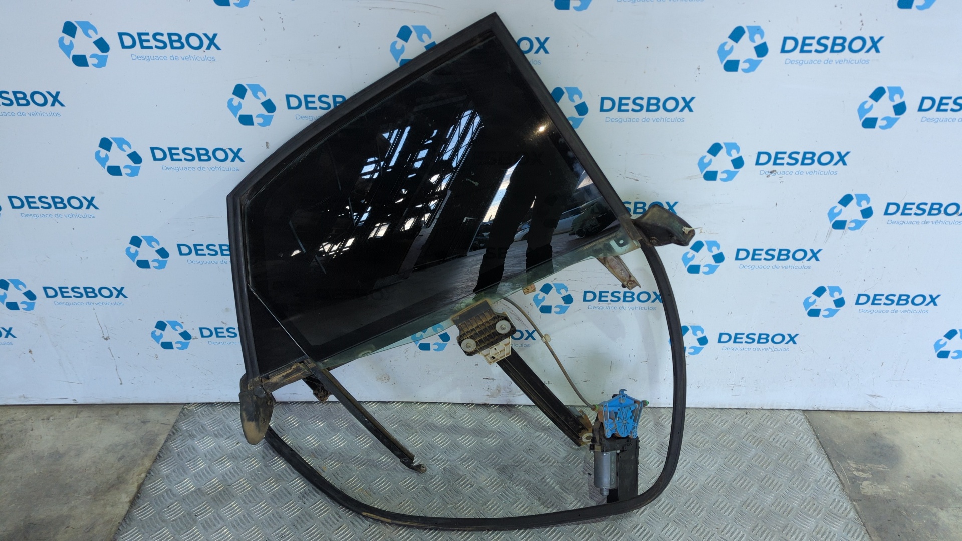 ELEVALUNAS TRASERO DERECHO AUDI A4 BERLINA (8E)