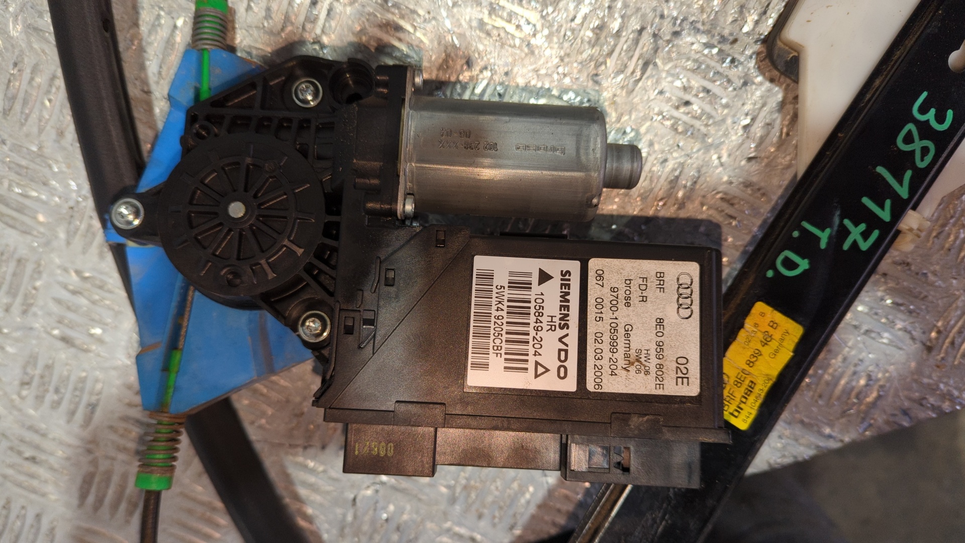 ELEVALUNAS TRASERO DERECHO AUDI A4 BERLINA (8E) - vista 4