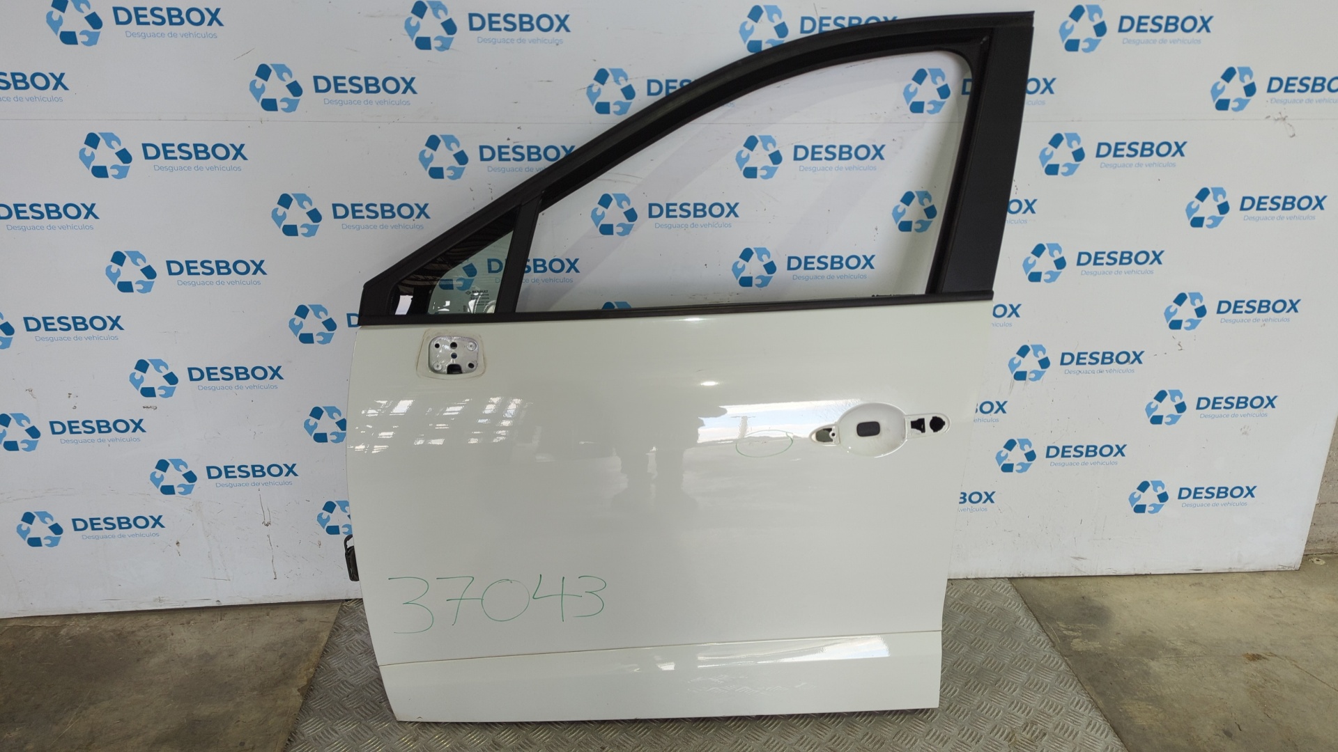 PUERTA DELANTERA IZQUIERDA RENAULT SCENIC III