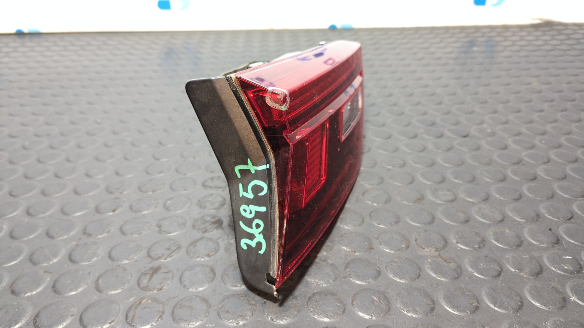 PILOTO PORTON IZQUIERDO VOLKSWAGEN TIGUAN - vista 4