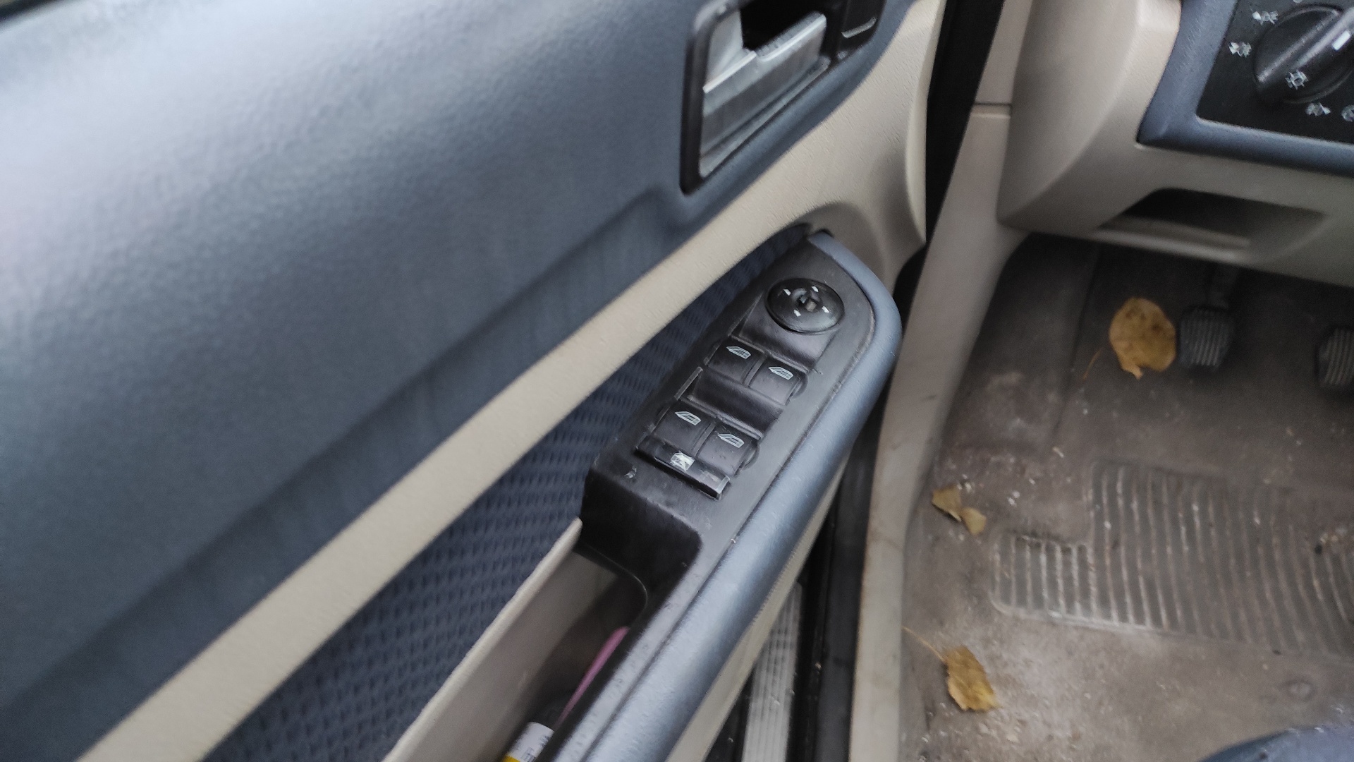 AMORTIGUADOR DELANTERO DERECHO FORD FOCUS BERLINA (CAP) - vista 8