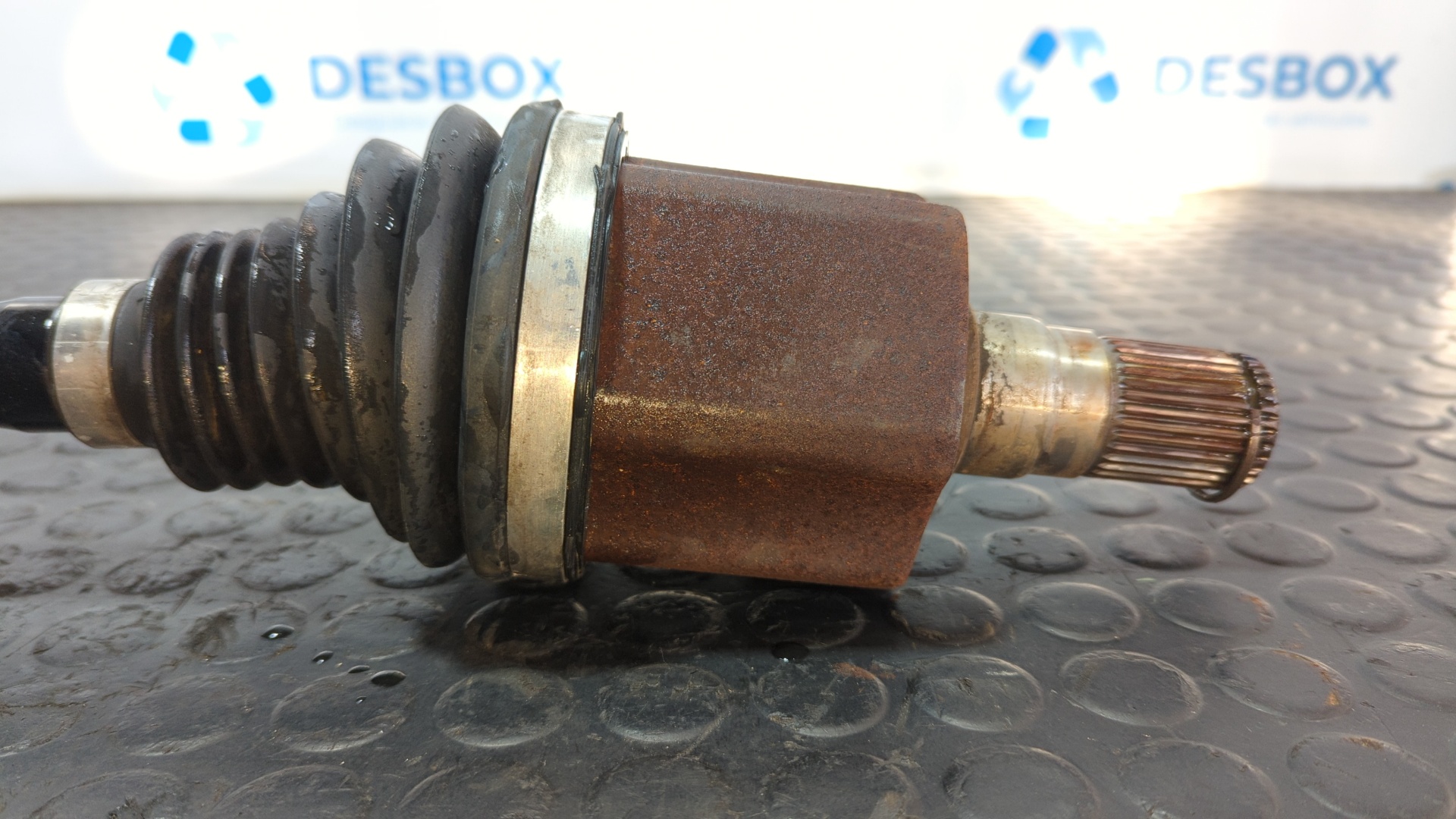 TRANSMISION DELANTERA IZQUIERDA VOLVO XC 40 - vista 2