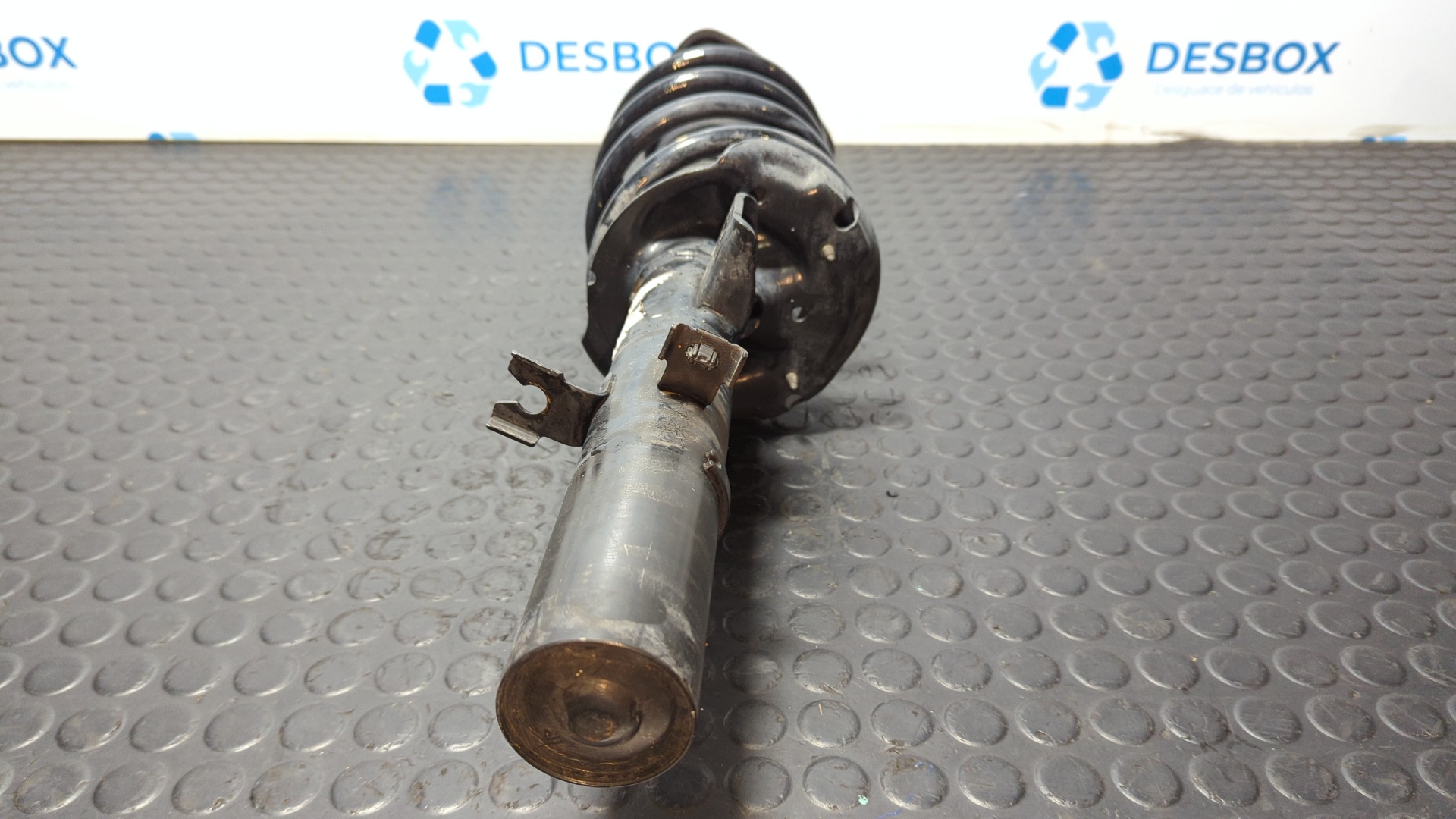 AMORTIGUADOR DELANTERO DERECHO VOLVO XC 40 - vista 2