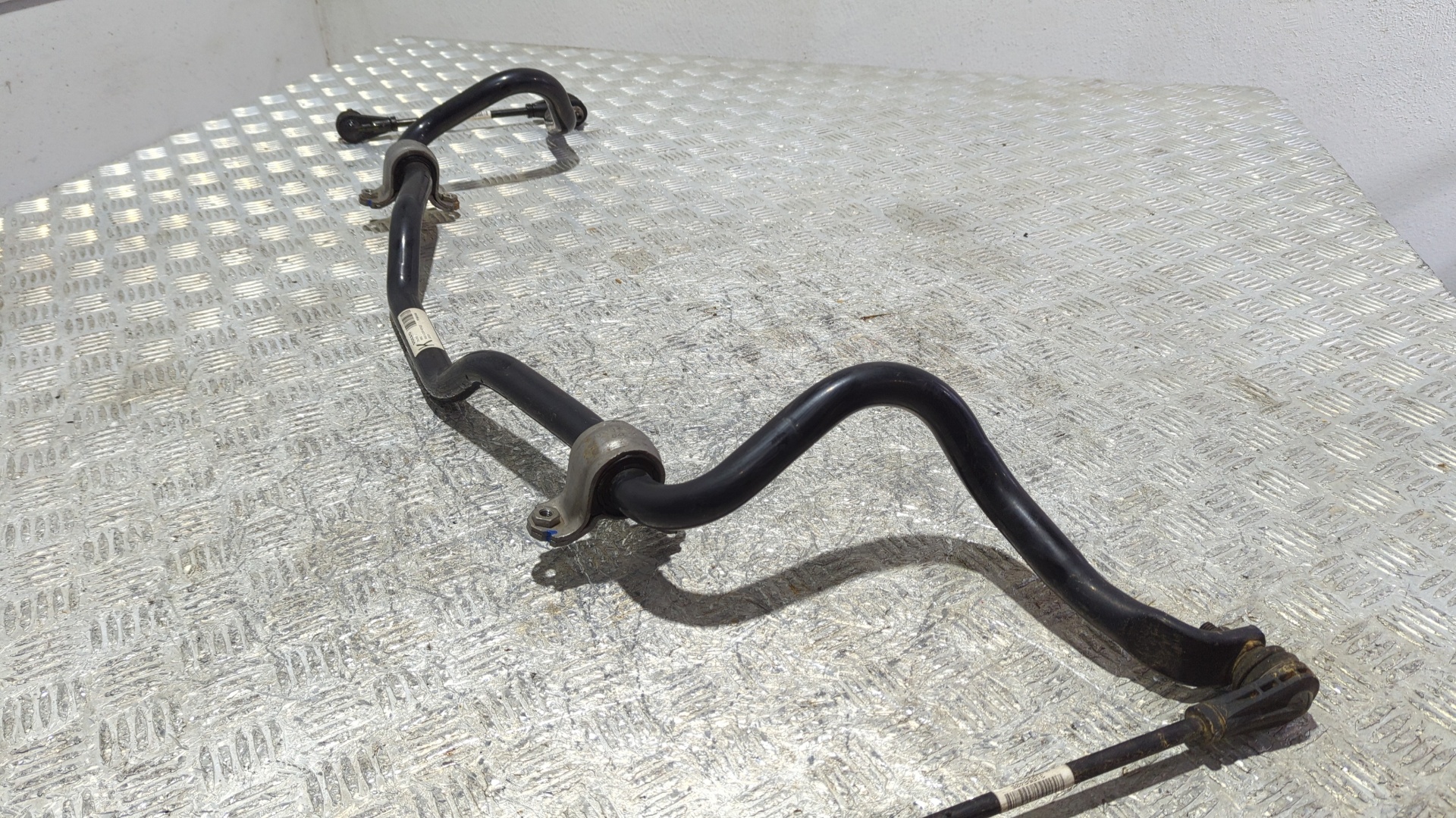 BARRA ESTABILIZADORA DELANTERA VOLVO XC 40 - vista 2