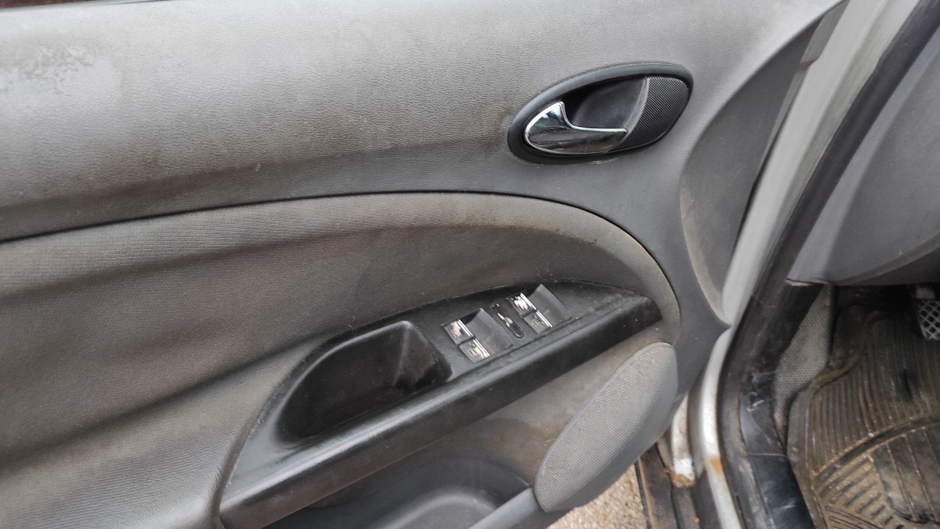 CAJA MARIPOSA SEAT TOLEDO (5P2) - vista 3