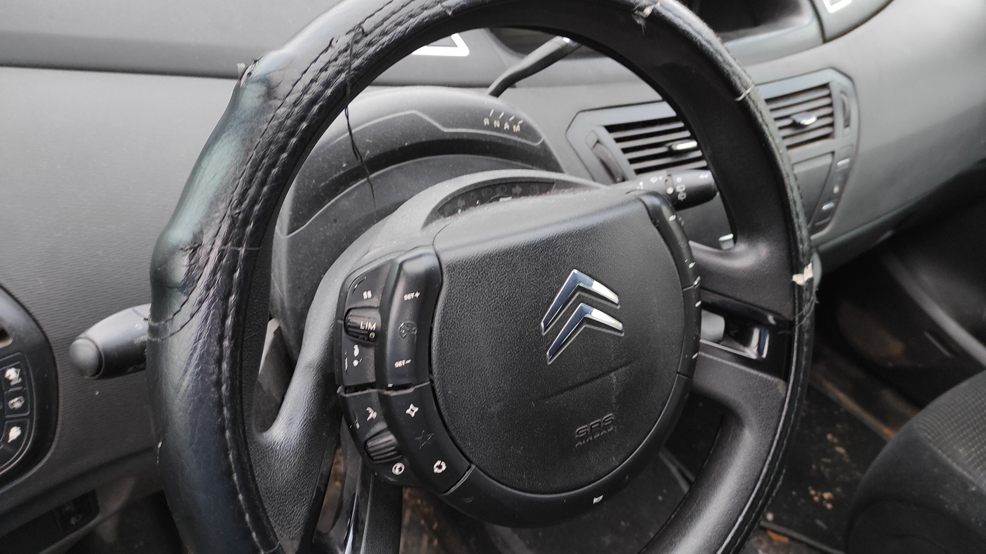 ALETA DELANTERA DERECHA CITROEN C4 GRAND PICASSO - vista 6