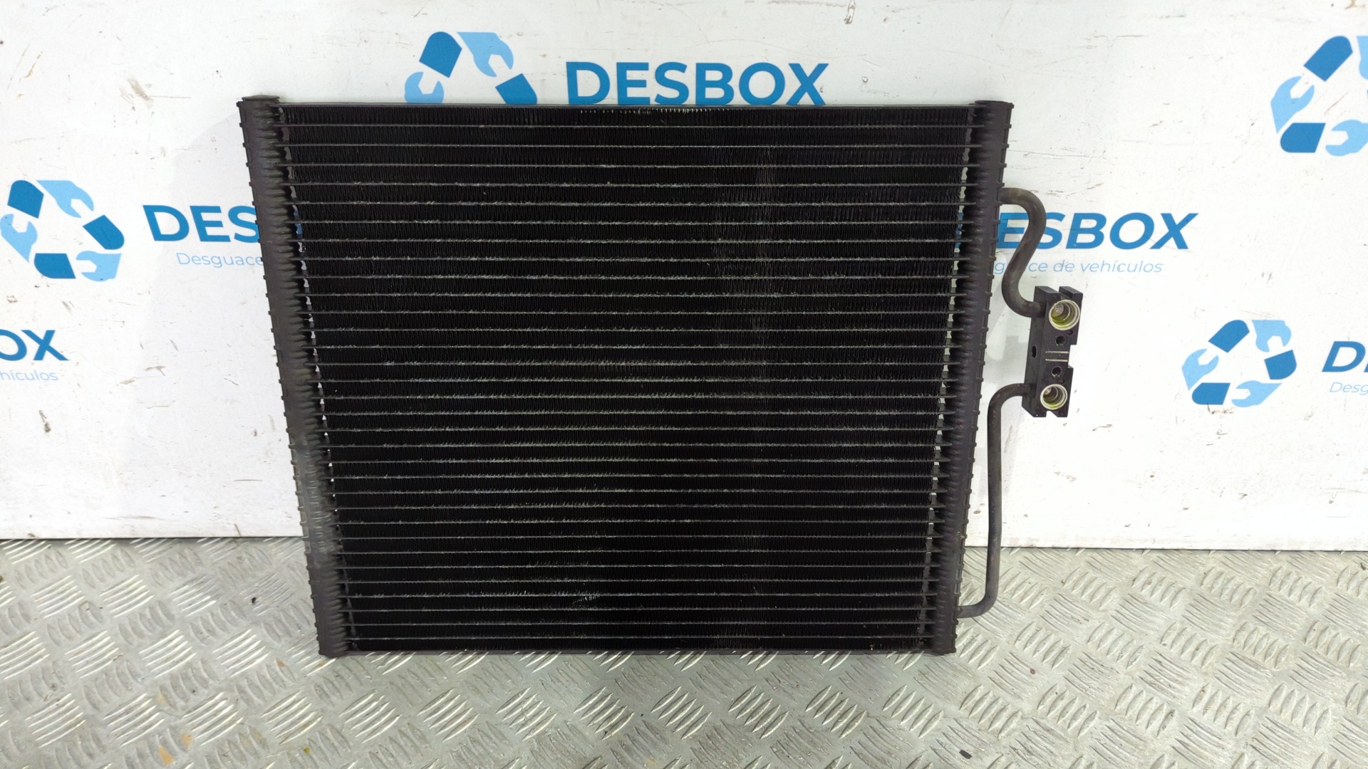 CONDENSADOR / RADIADOR AIRE ACONDICIONADO BMW SERIE 7 (E38)