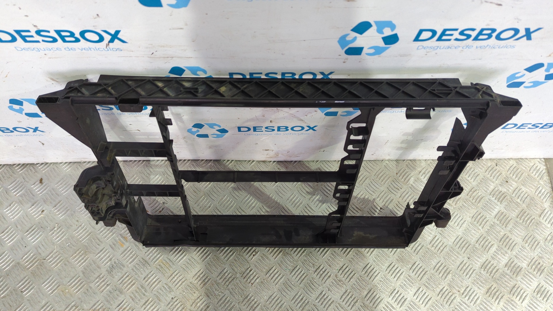 SOPORTE RADIADOR BMW SERIE 7 (E38) - vista 3