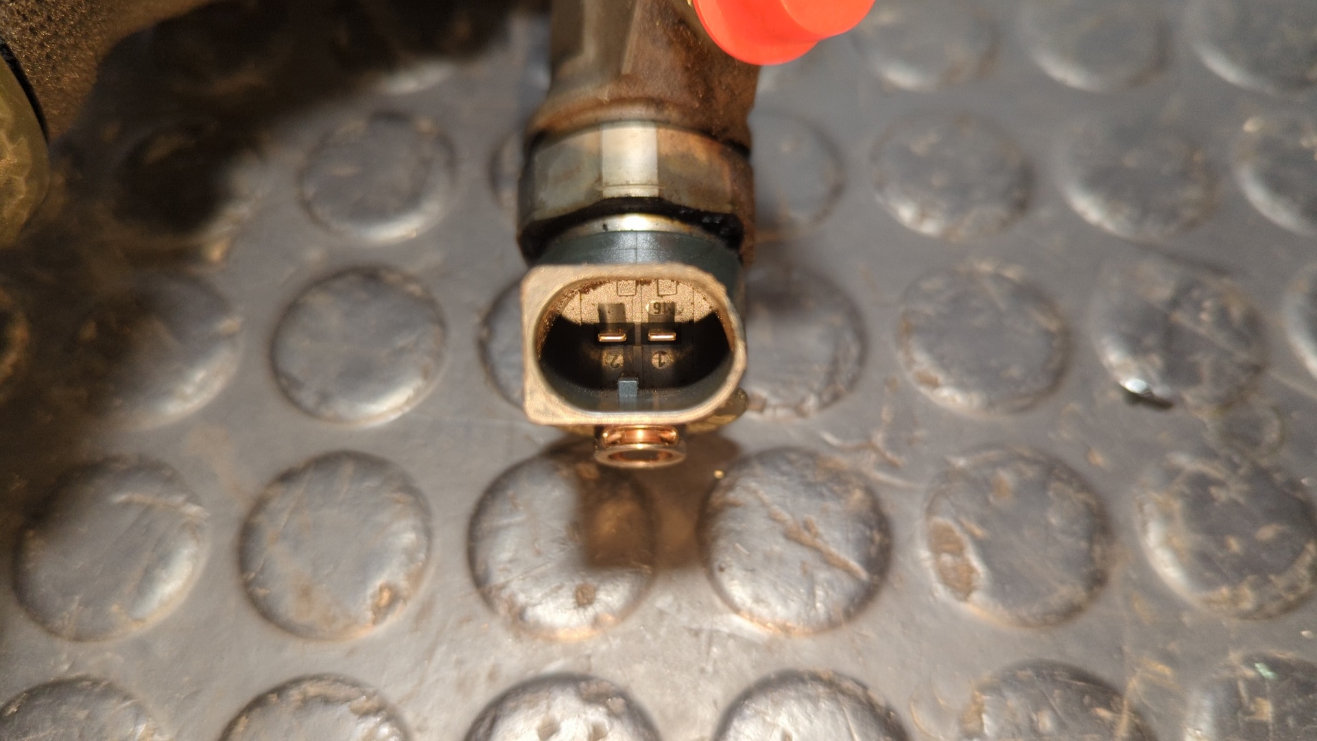 INYECTOR BMW SERIE 3 BERLINA (E90) - vista 3