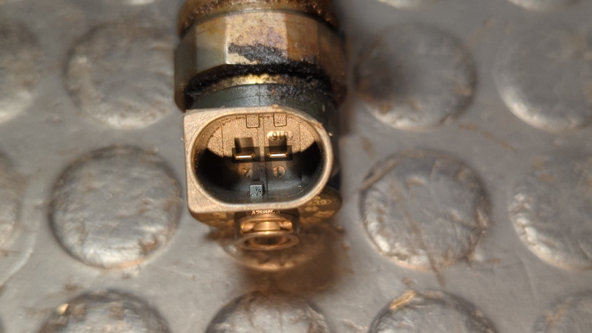 INYECTOR BMW SERIE 3 BERLINA (E90) - vista 2