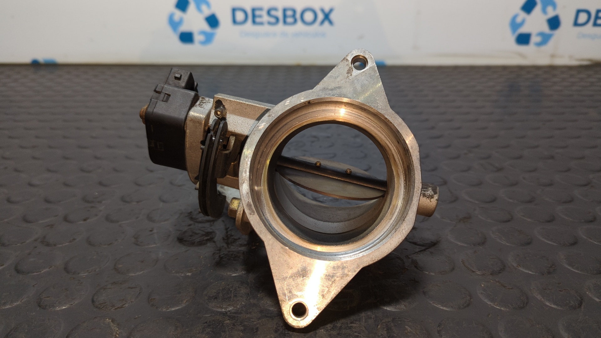 CAJA MARIPOSA BMW SERIE 7 (E38) - vista 4