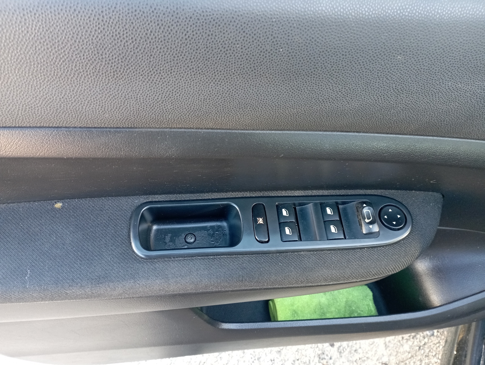 ALETA DELANTERA DERECHA PEUGEOT 307 (S1) - vista 12