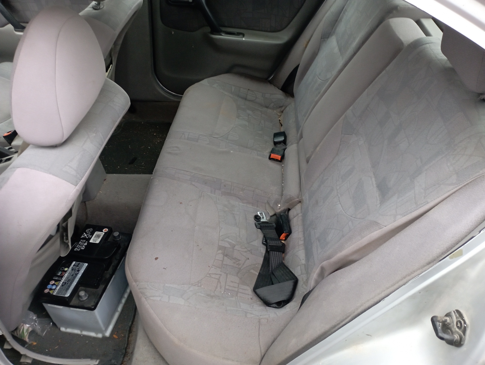 CINTURON DELANTERO DERECHO NISSAN PRIMERA BERLINA (P11) - vista 2