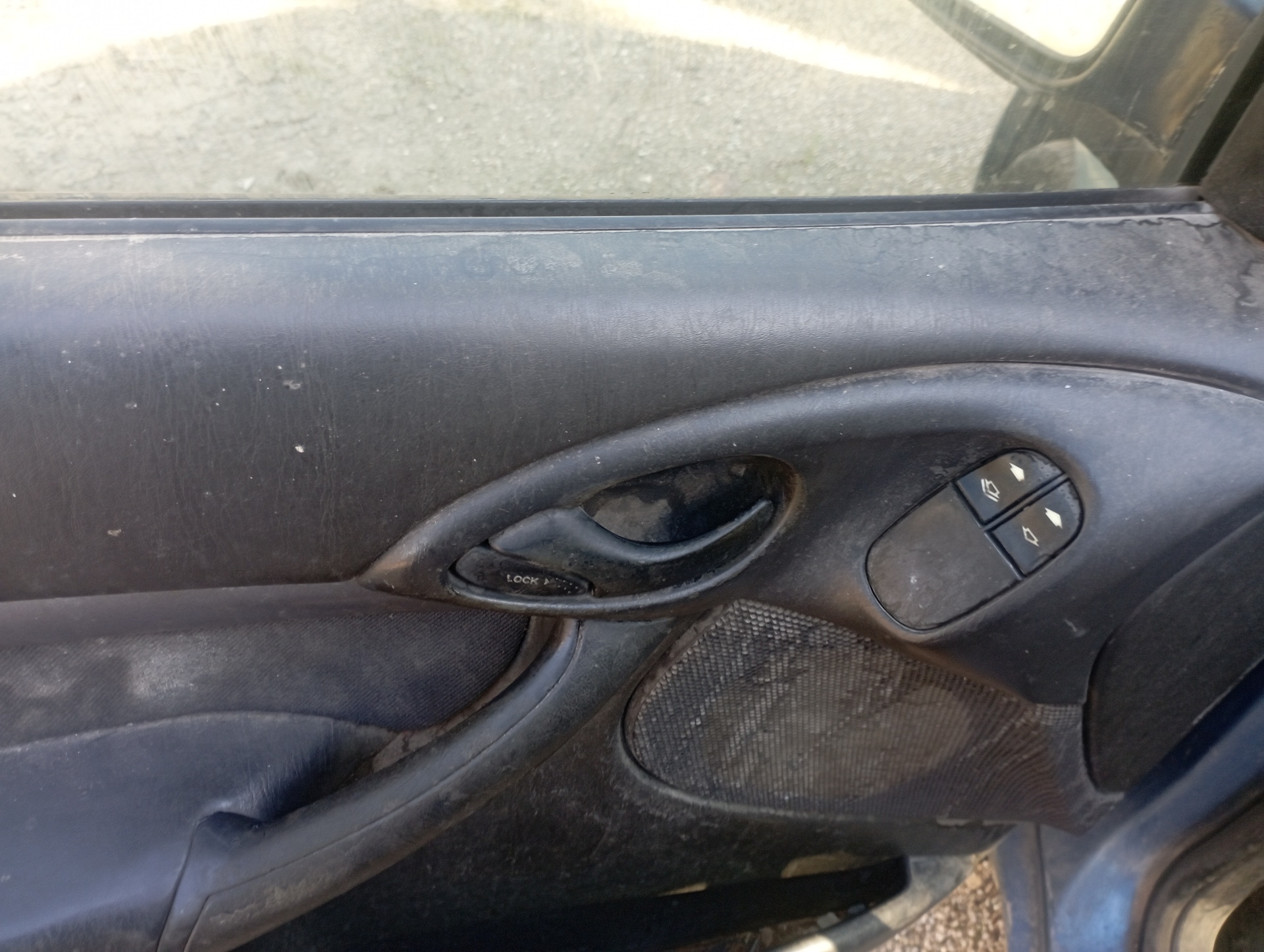 CATALIZADOR FORD FOCUS BERLINA (CAK) - recambio desguace - vista 4
