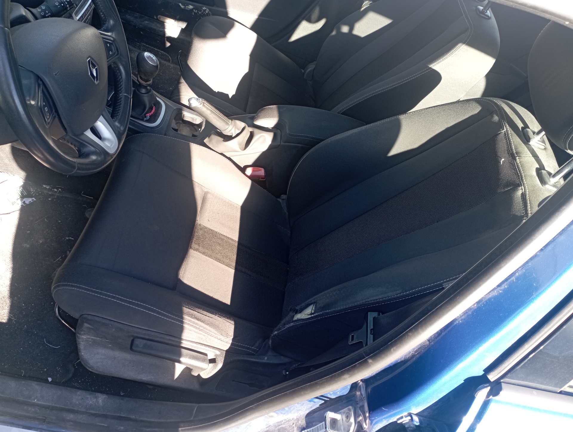 PUERTA DELANTERA DERECHA RENAULT MEGANE III SPORT TOURER - vista 14