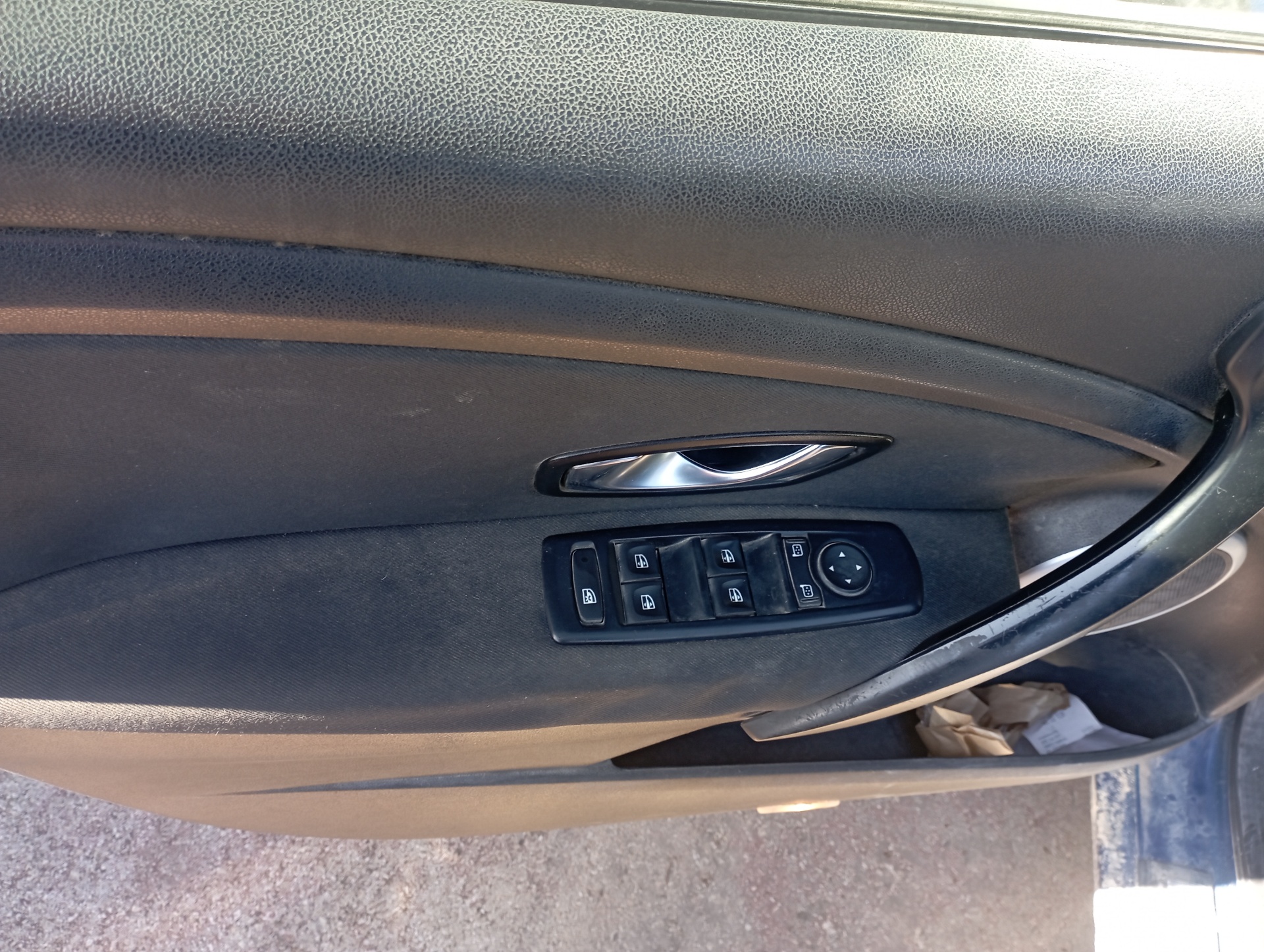 PUERTA DELANTERA DERECHA RENAULT MEGANE III SPORT TOURER - vista 2