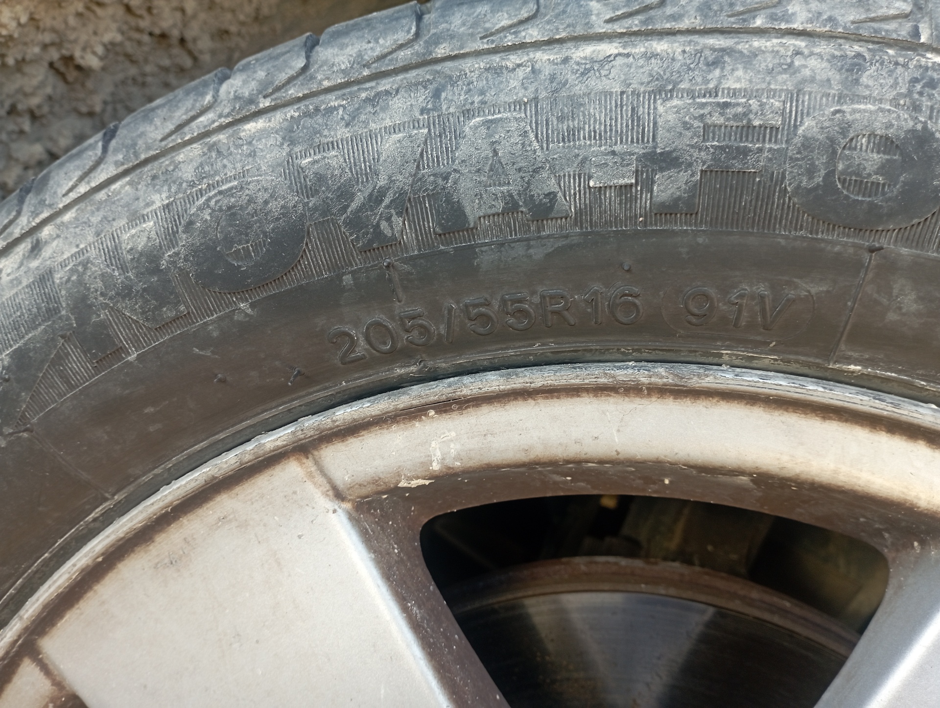 PUERTA DELANTERA DERECHA RENAULT MEGANE III SPORT TOURER - vista 17