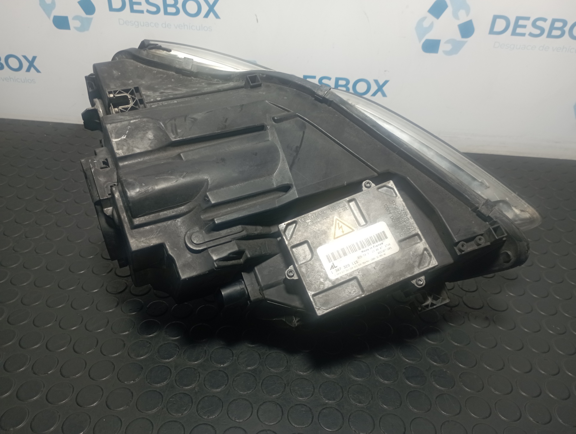 FARO DERECHO AUDI A4 AVANT (8E) - vista 3