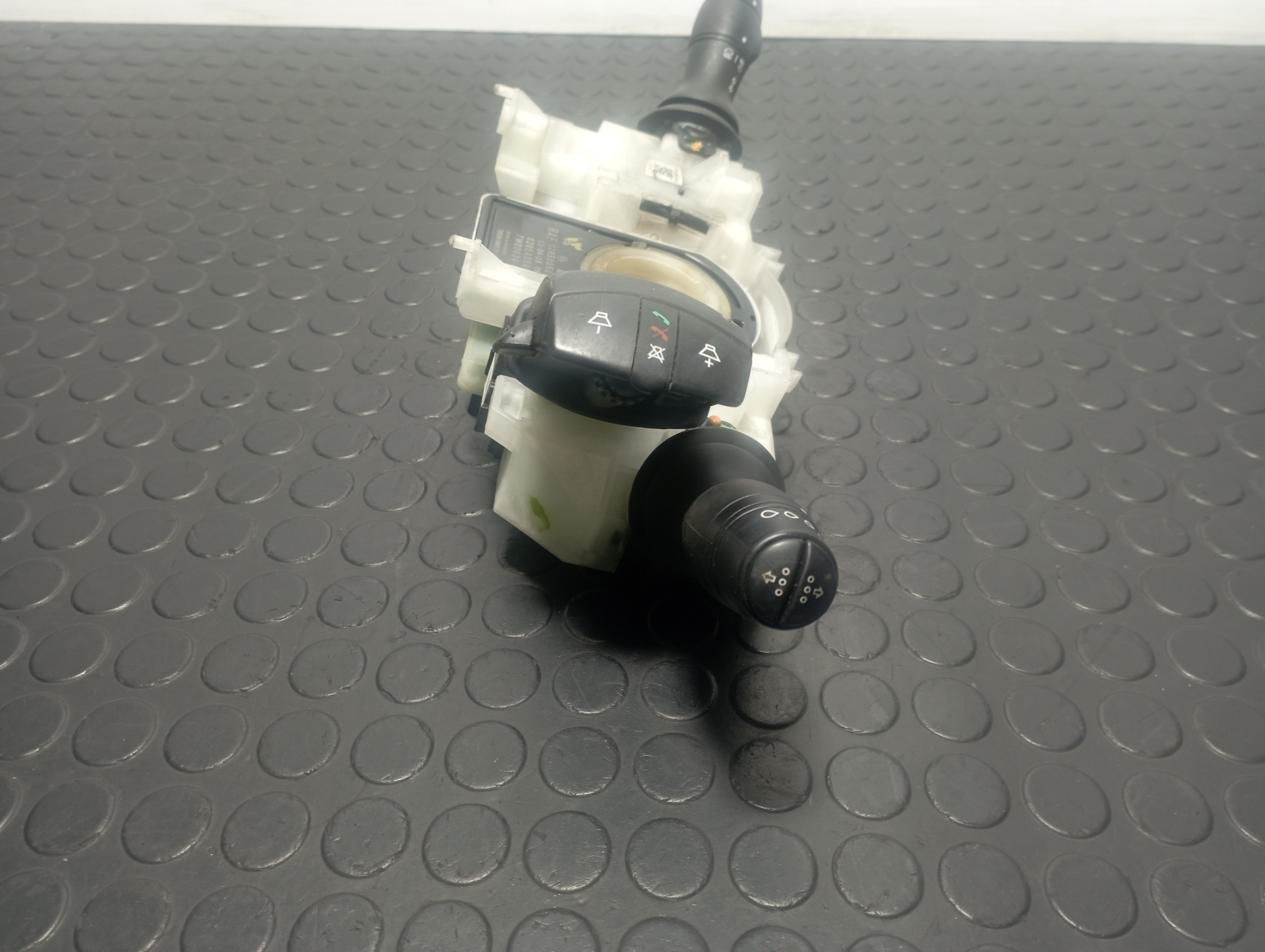 MANDO MULTIFUNCION RENAULT LAGUNA GRANDTOUR III - vista 4