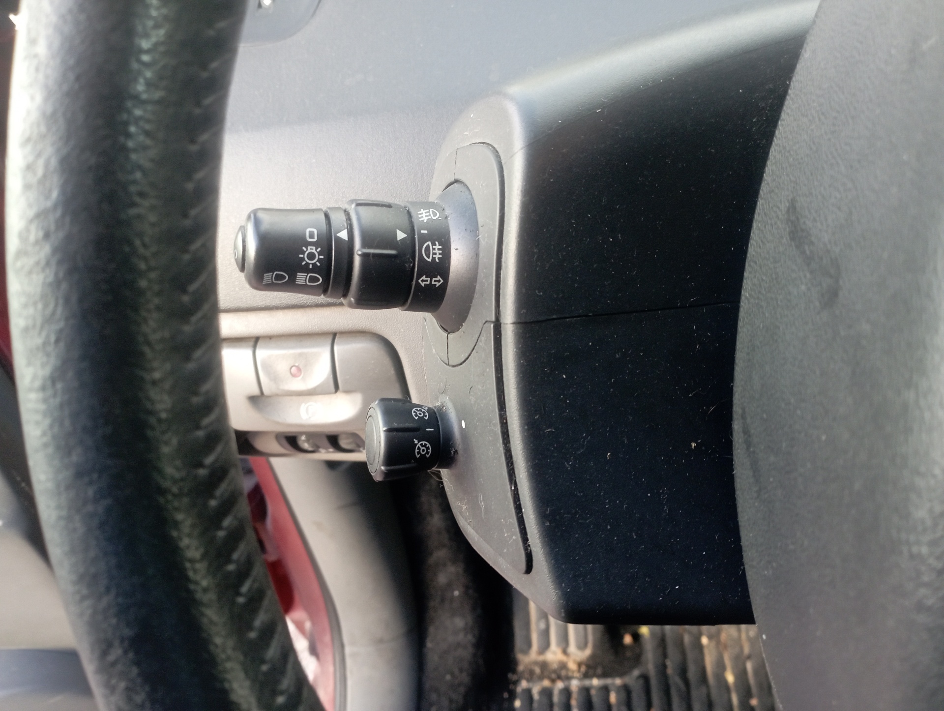 REJILLA DELANTERA RENAULT SCENIC II - vista 9