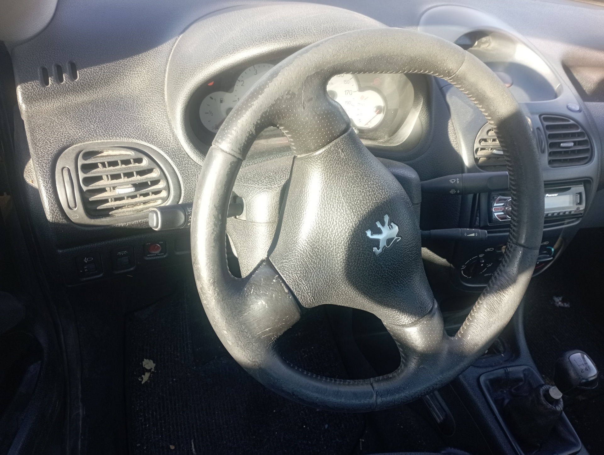 Recambio de RETROVISOR IZQUIERDO para PEUGEOT 206 CC NFU - GRIS 4