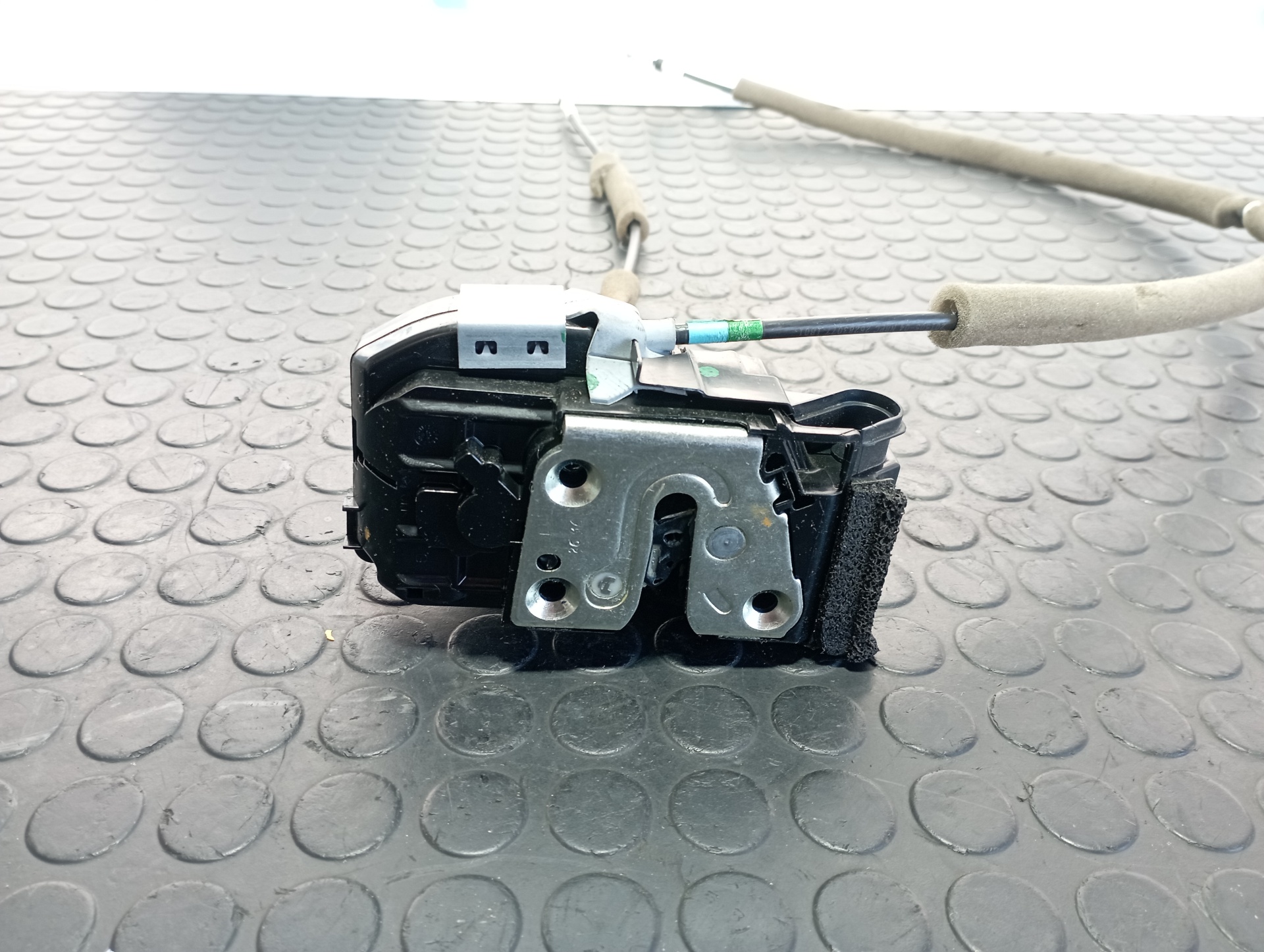 CERRADURA PUERTA TRASERA IZQUIERDA NISSAN NOTE - vista 3