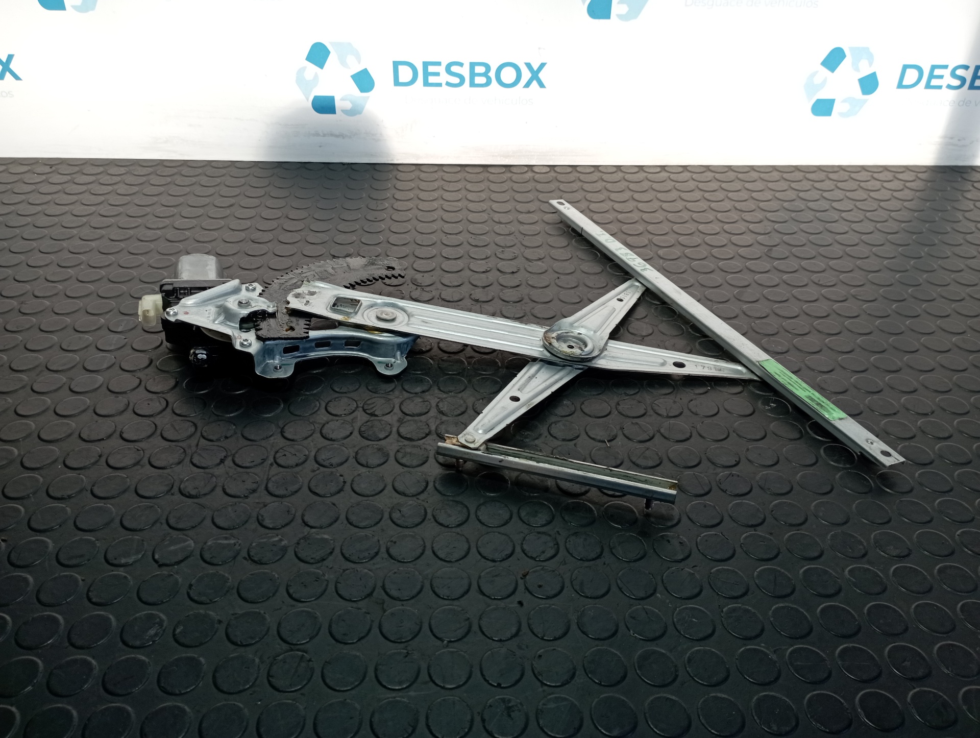 ELEVALUNAS DELANTERO IZQUIERDO NISSAN NOTE - vista 2