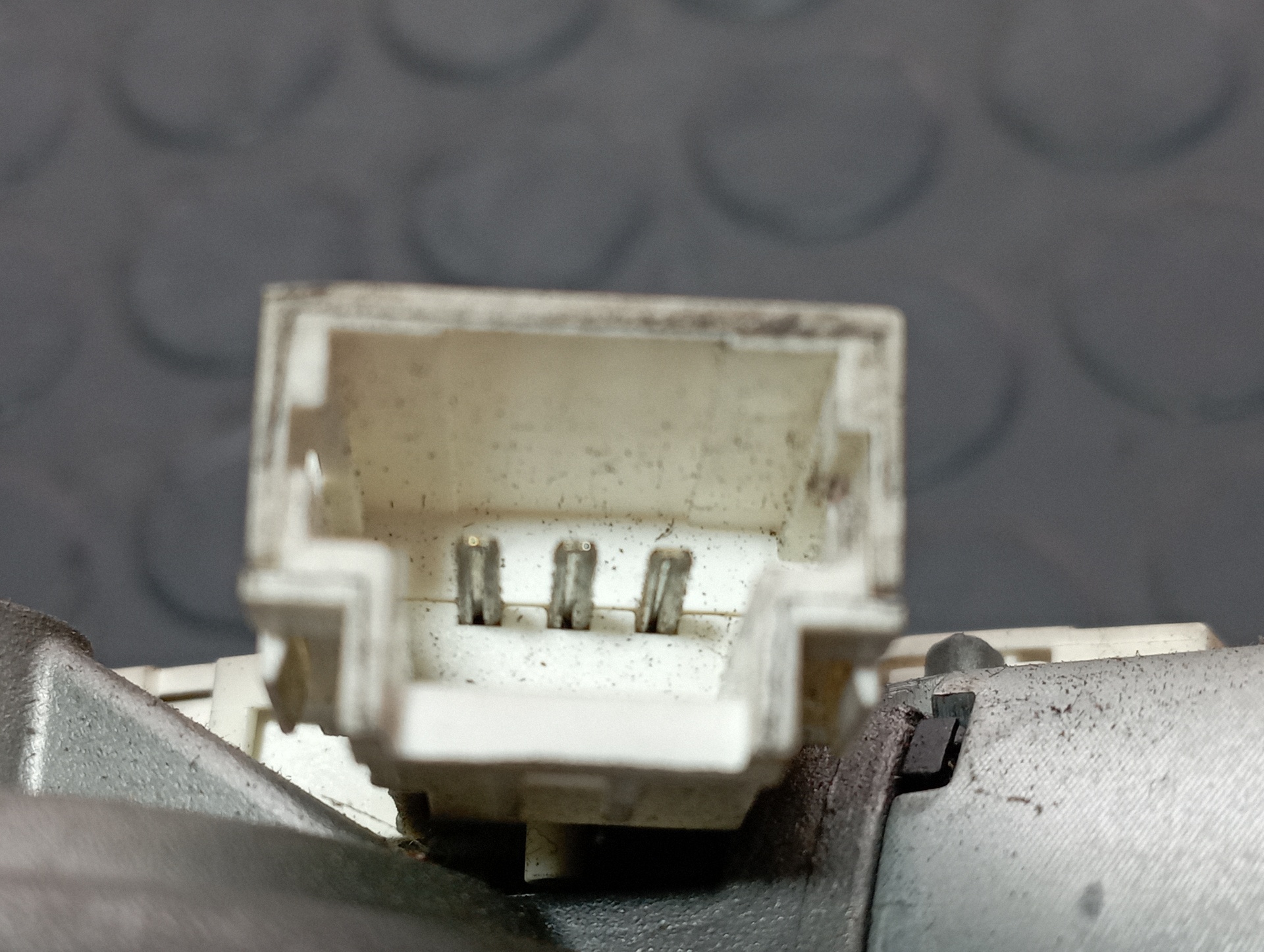 MOTOR LIMPIA TRASERO PEUGEOT PARTNER KOMBI - vista 4