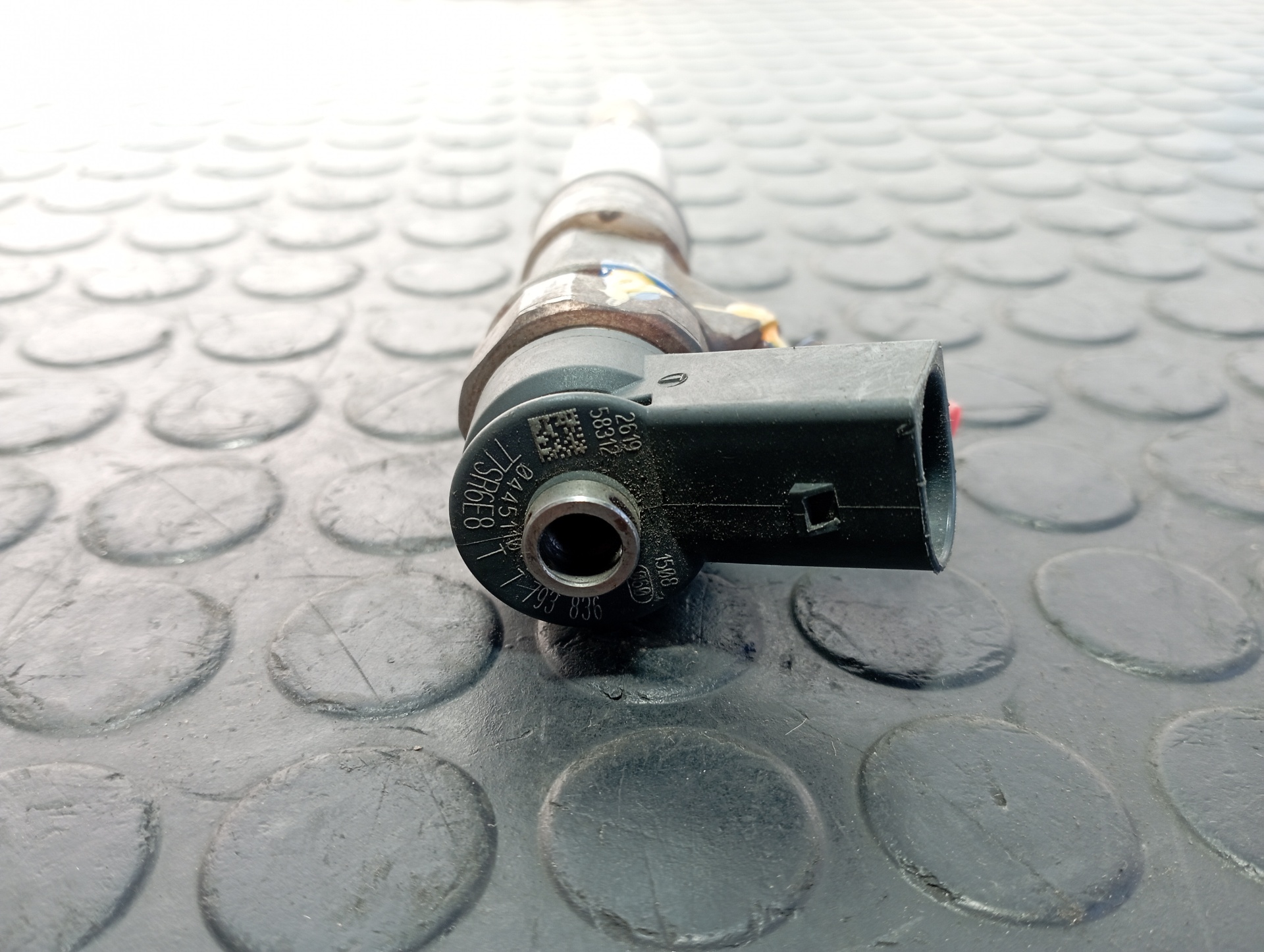 INYECTOR BMW X3 (E83) - vista 3