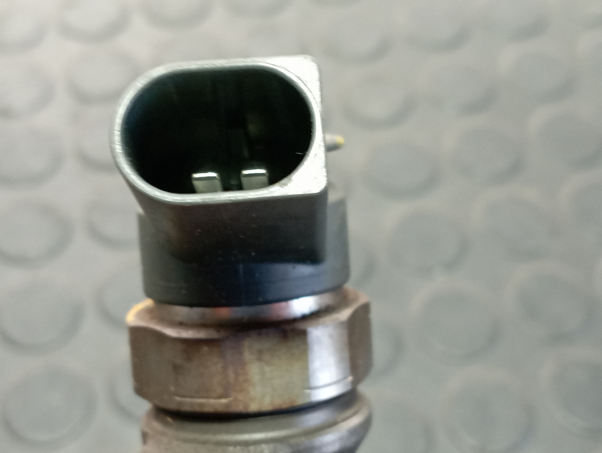 INYECTOR BMW SERIE 3 BERLINA (E90) - vista 4