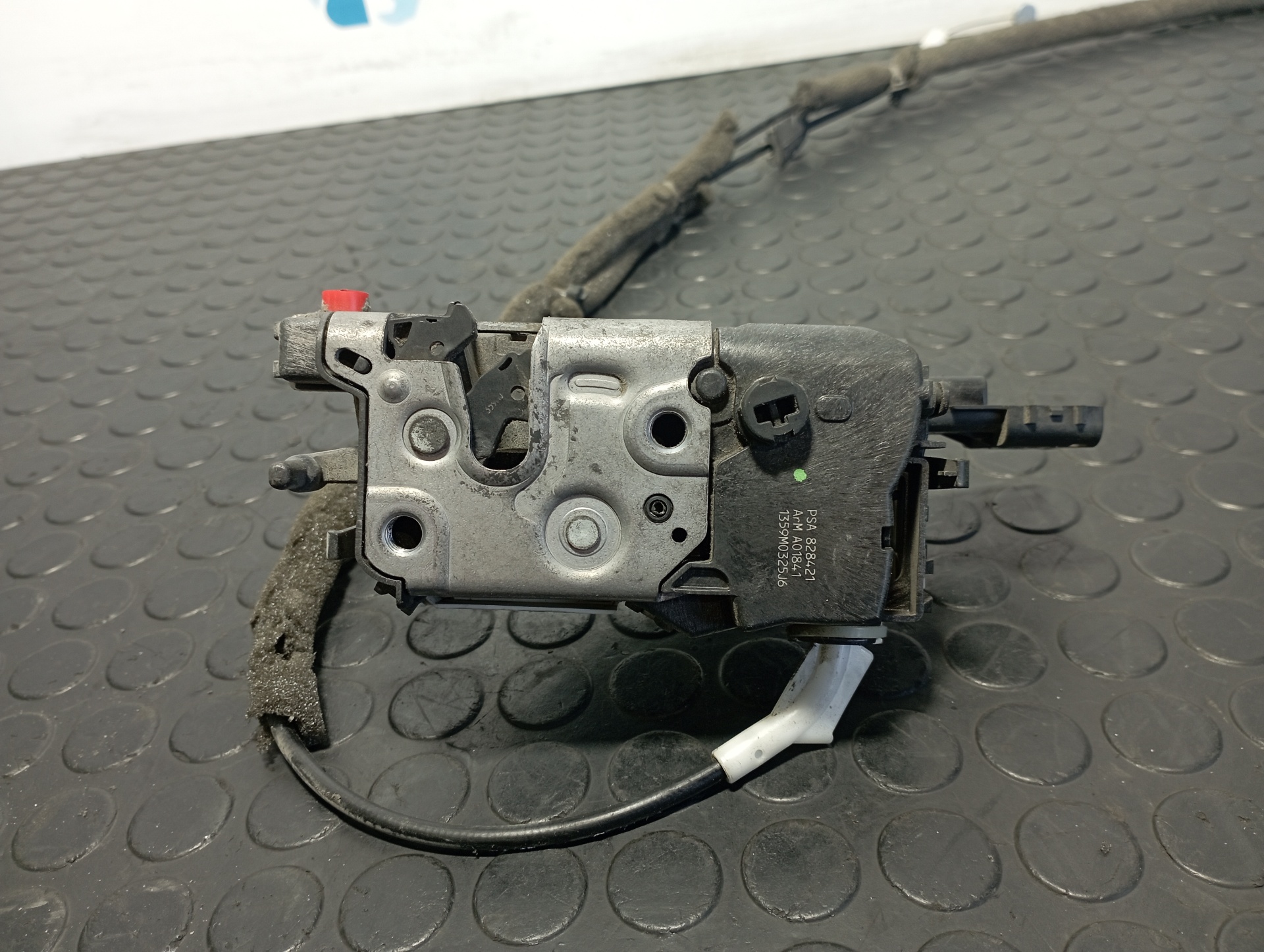 CERRADURA PUERTA TRASERA IZQUIERDA PEUGEOT PARTNER KOMBI - vista 4