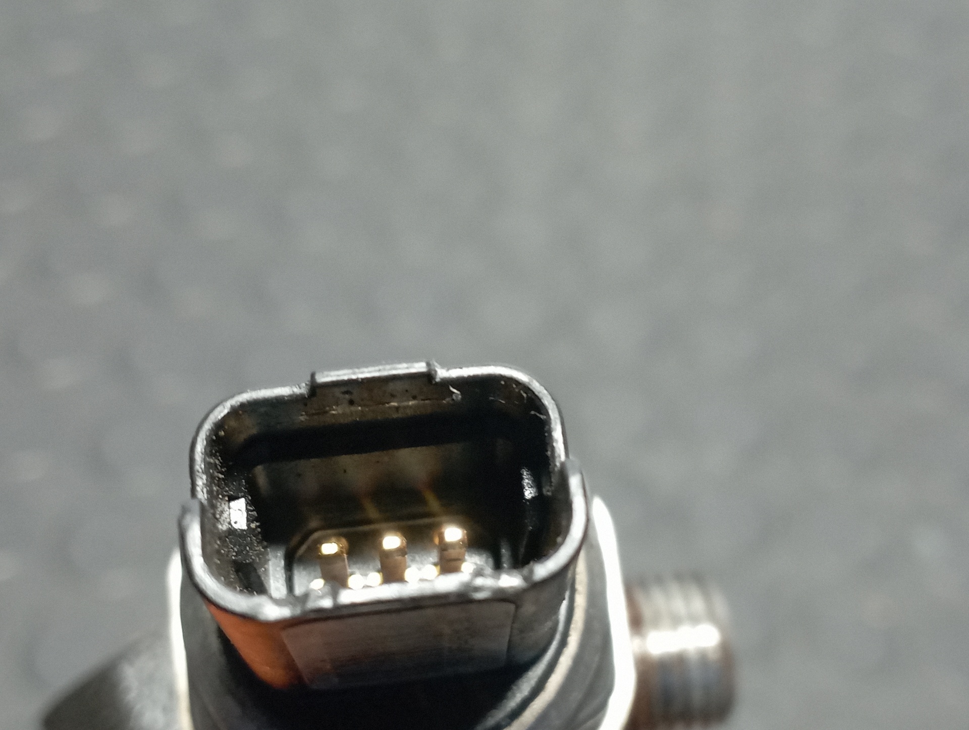 RAMPA INYECTORA FORD FOCUS TURN. - vista 2