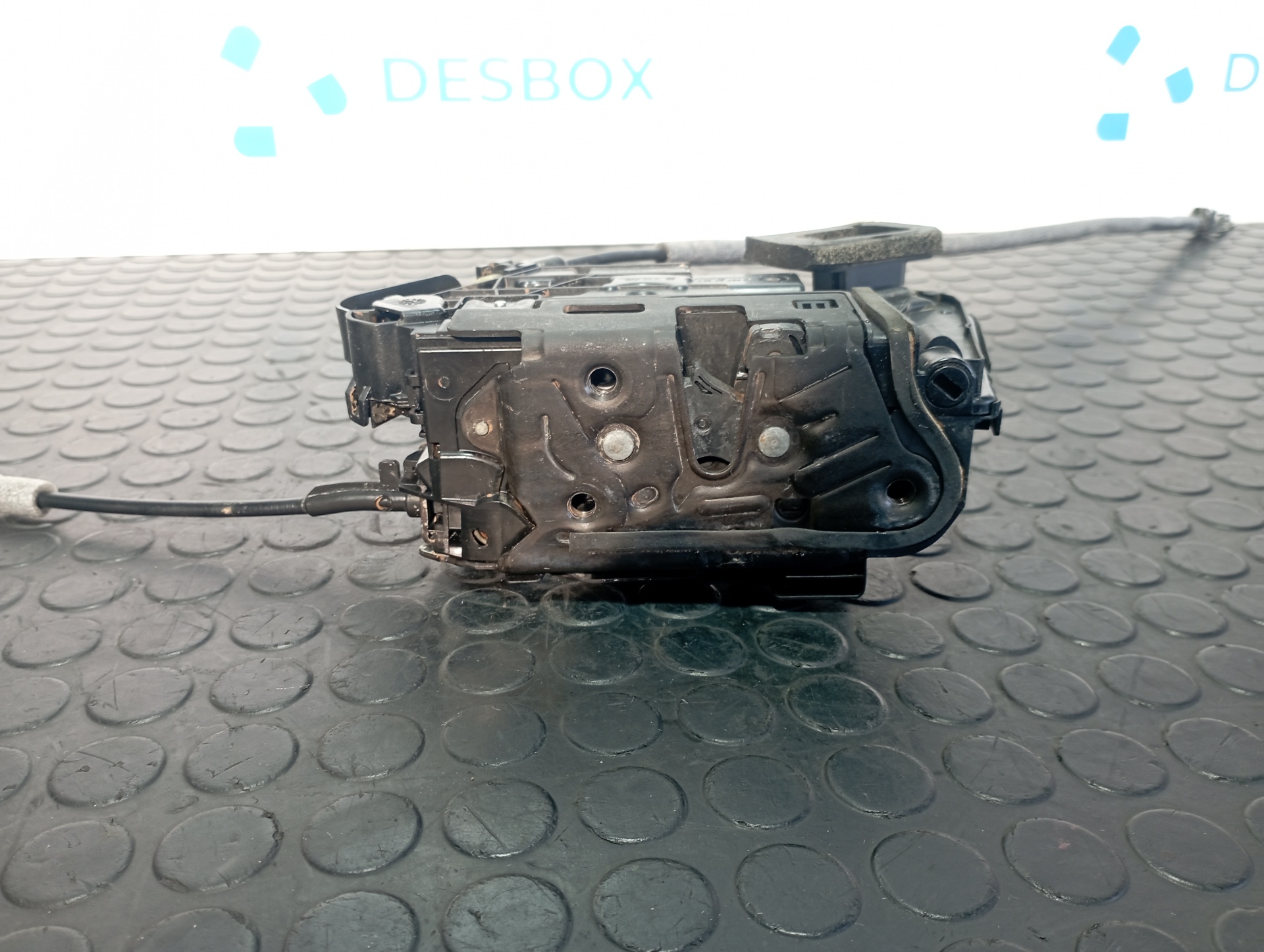 CERRADURA PUERTA DELANTERA DERECHA VOLKSWAGEN GOLF VII LIM. - vista 4