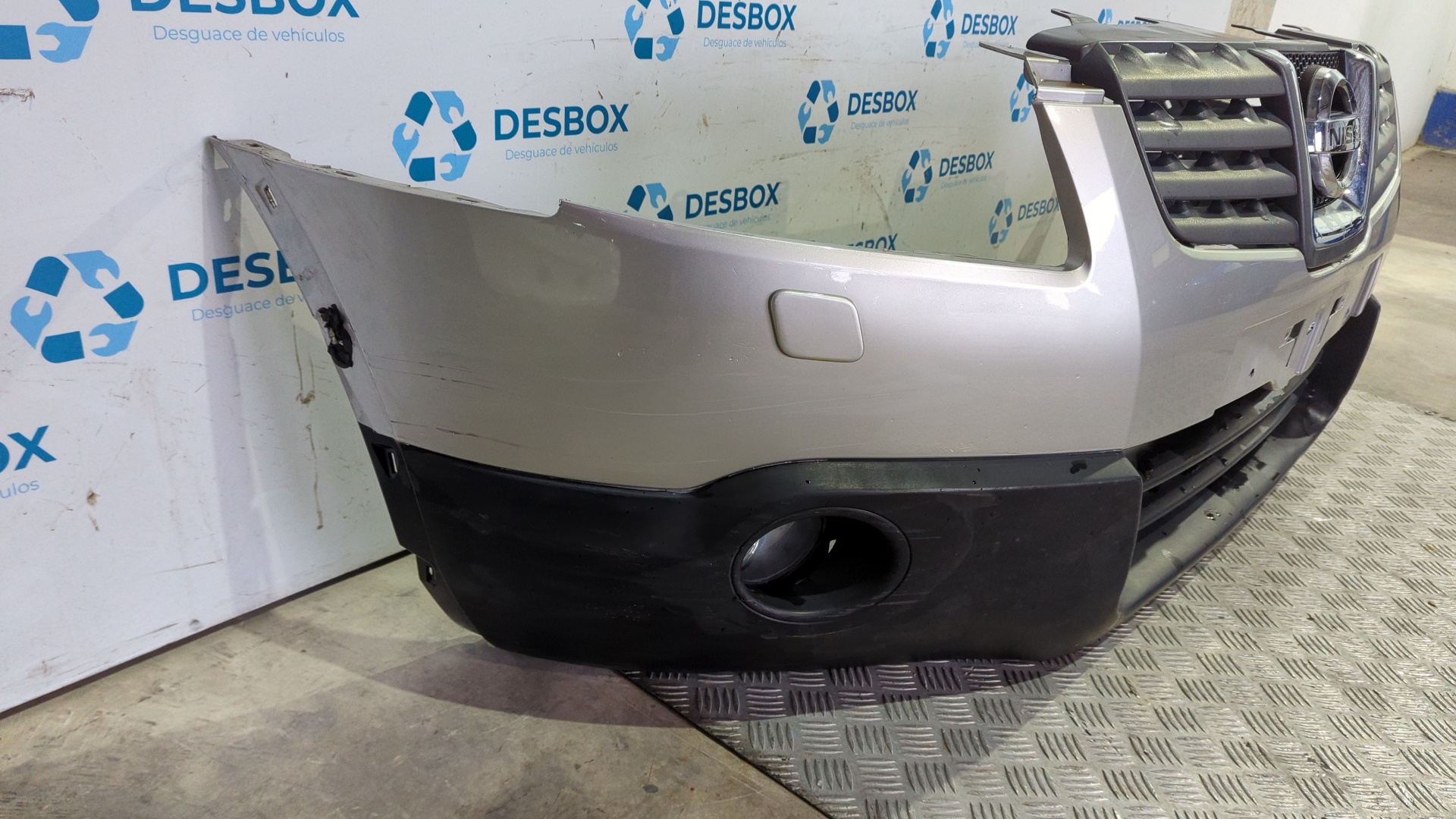 PARAGOLPES DELANTERO NISSAN QASHQAI (J10) - vista 3
