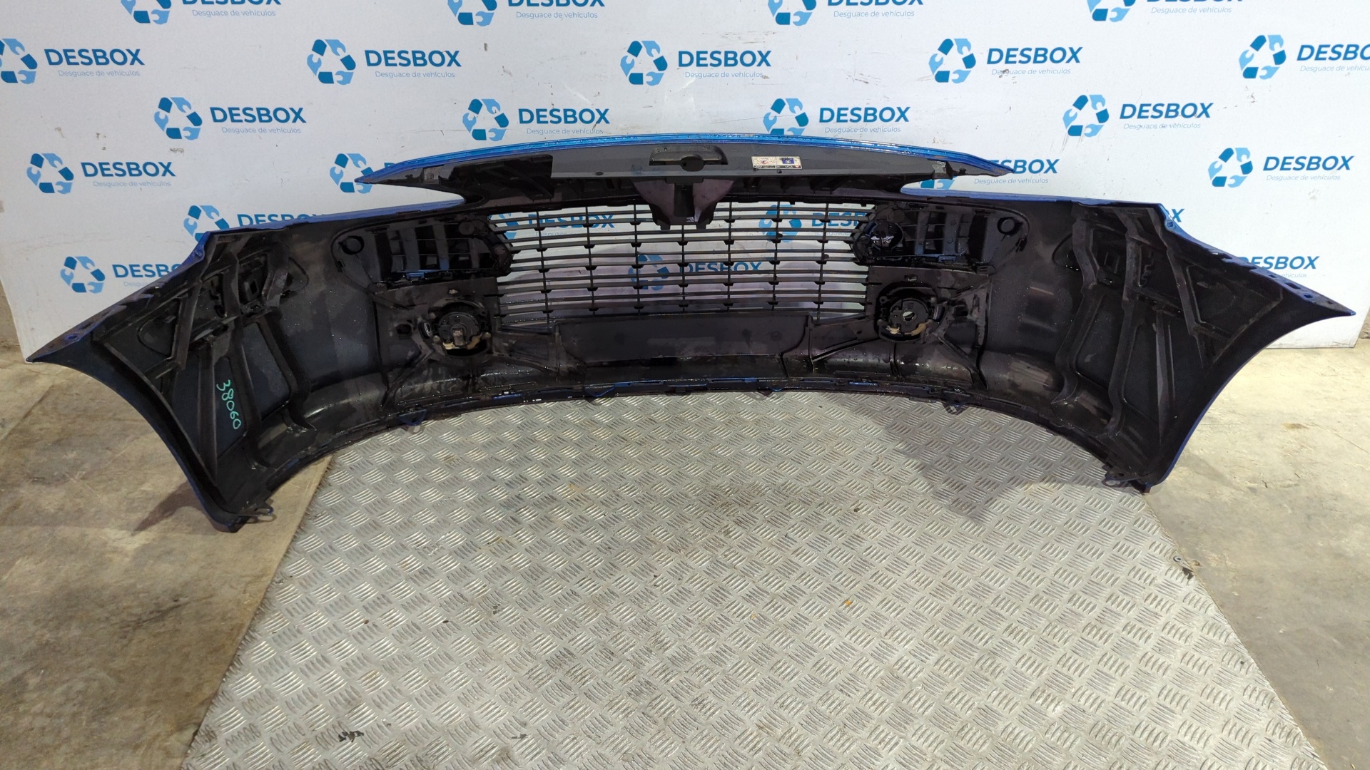 PARAGOLPES DELANTERO PEUGEOT 307 (S1) - recambio desguace - vista 3