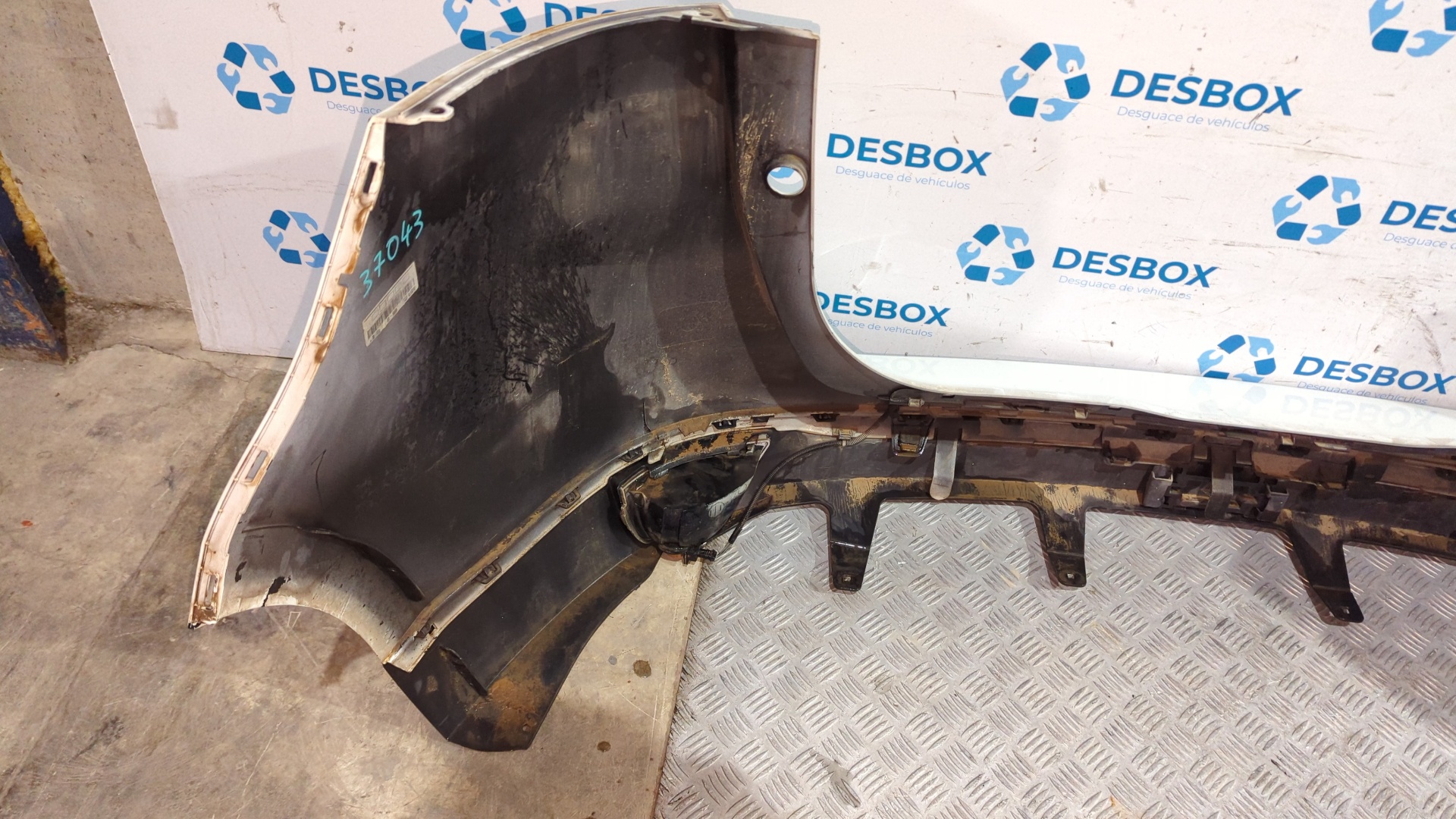 PARAGOLPES TRASERO RENAULT SCENIC III - vista 7