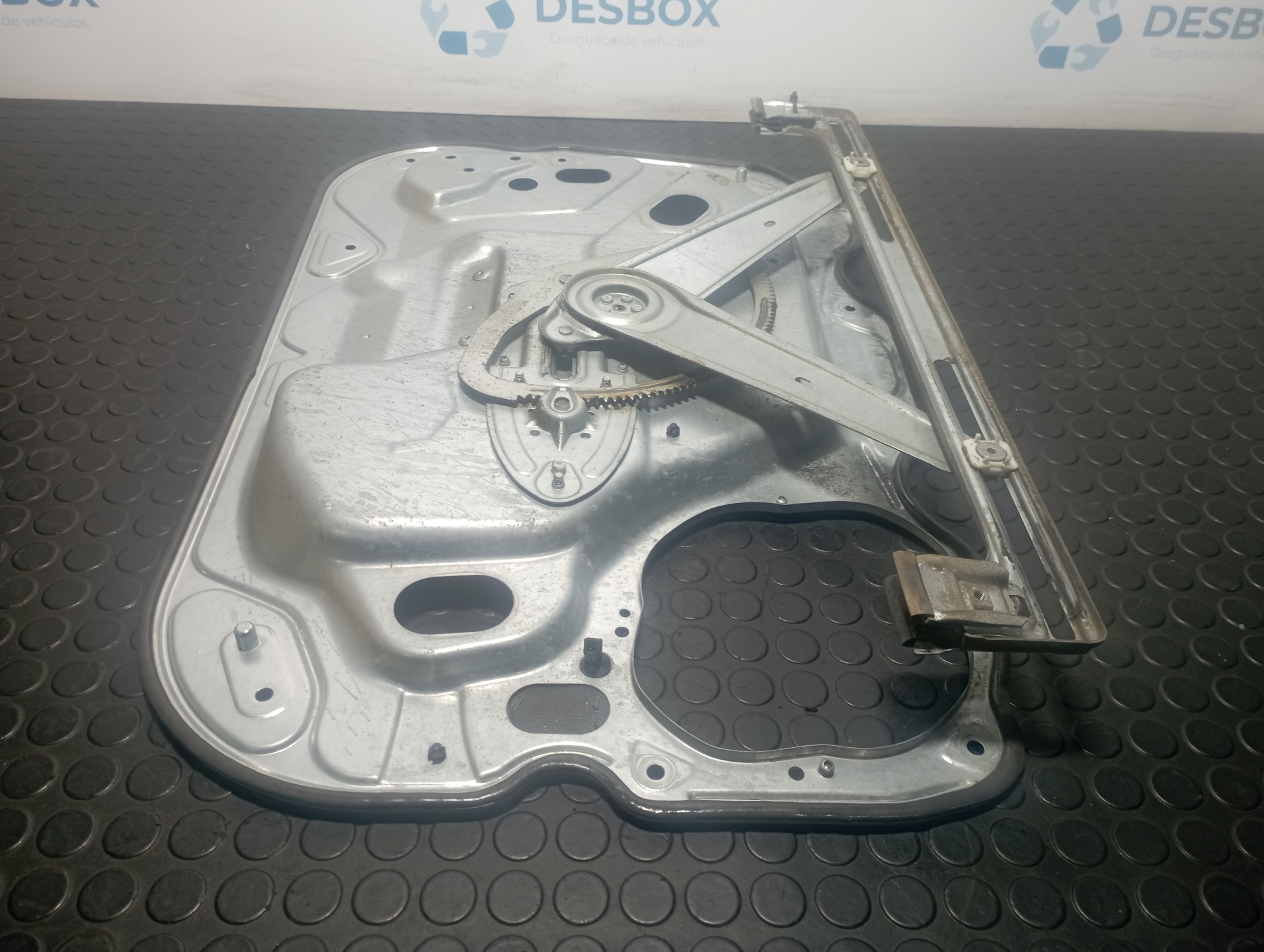 ELEVALUNAS DELANTERO IZQUIERDO FORD FOCUS BERLINA (CAP) - vista 2