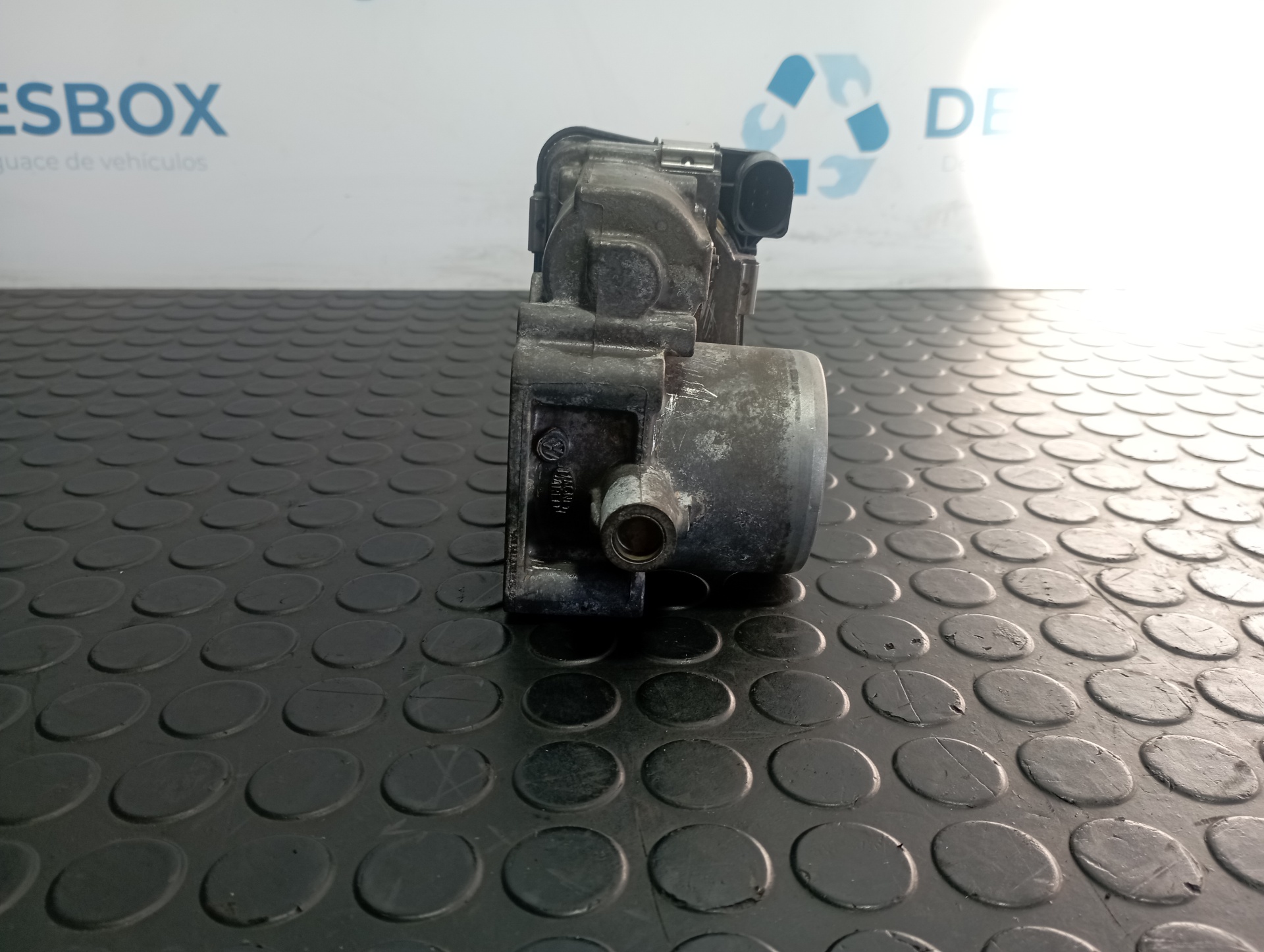 CAJA MARIPOSA VOLKSWAGEN GOLF VII LIM. - vista 3