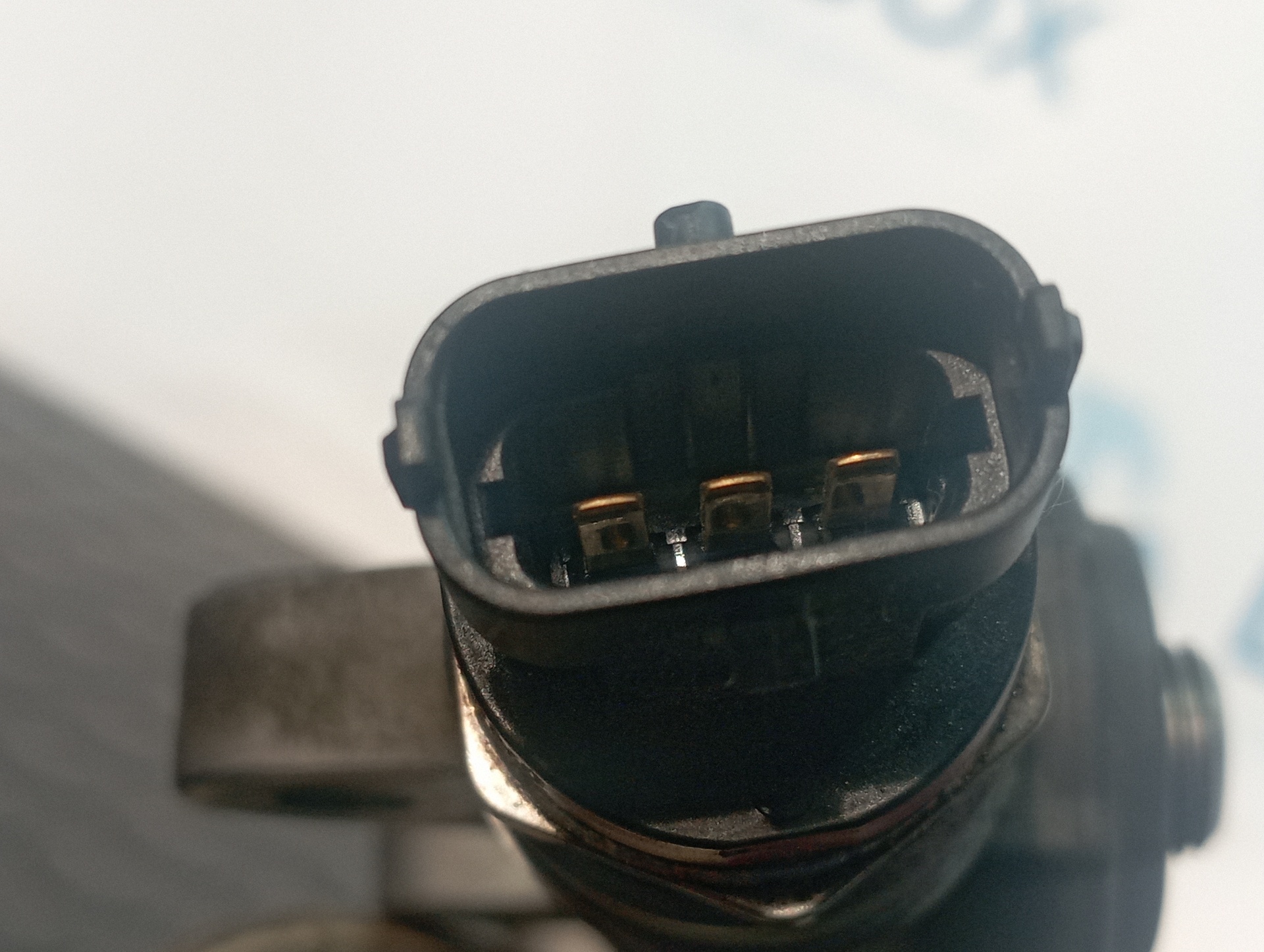 RAMPA INYECTORA NISSAN QASHQAI (J10) - vista 3