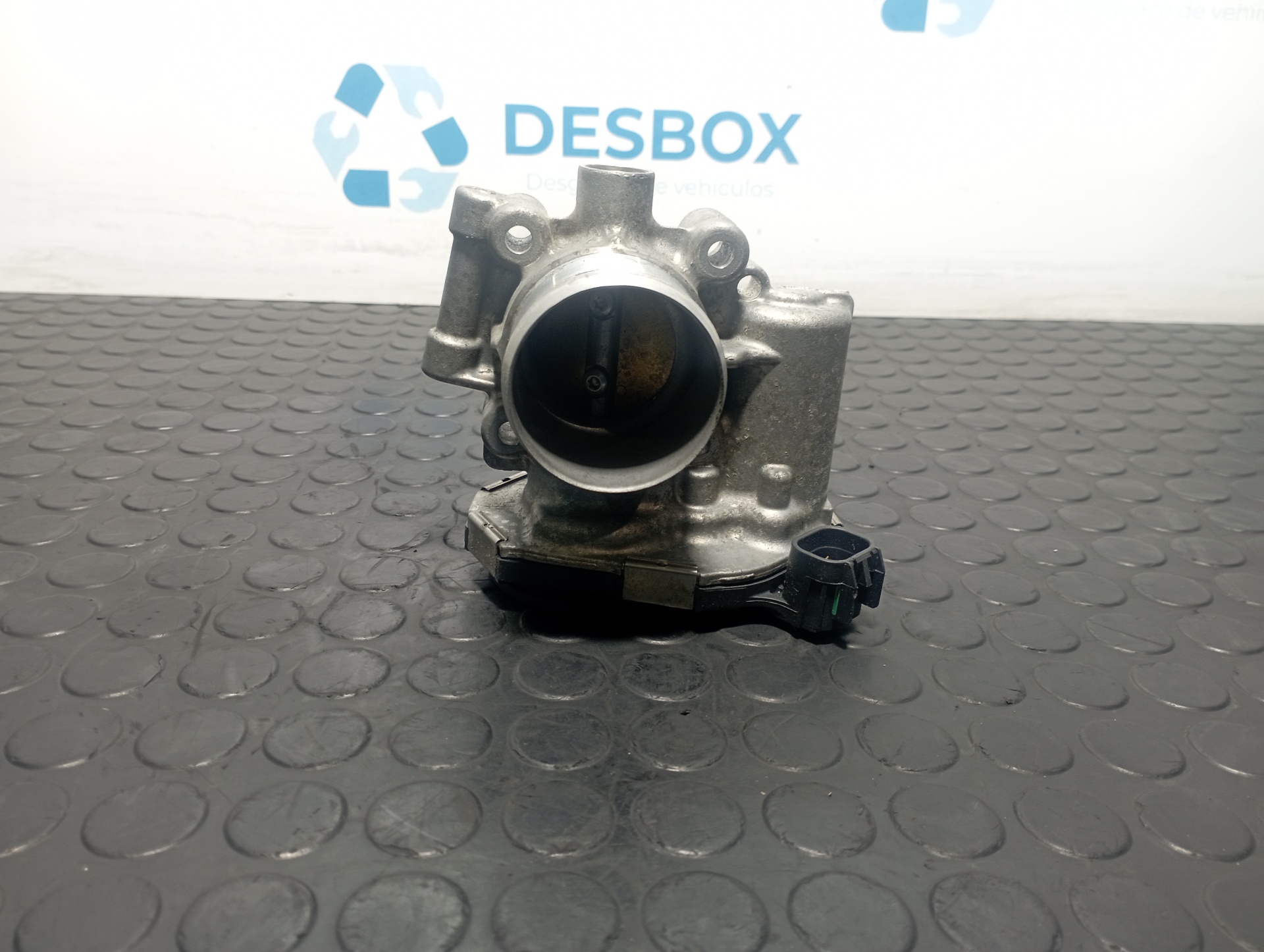 CAJA MARIPOSA OPEL MOKKA X - vista 4