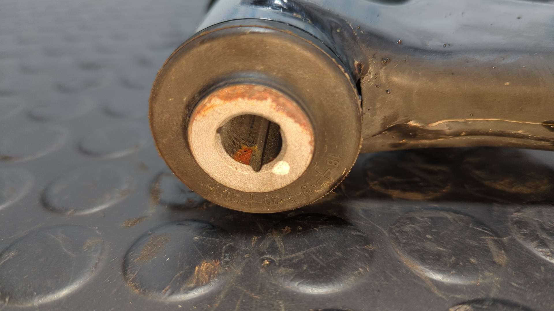 BRAZO IZQUIERDO INFERIOR DELANTERO OPEL MOKKA X - vista 2