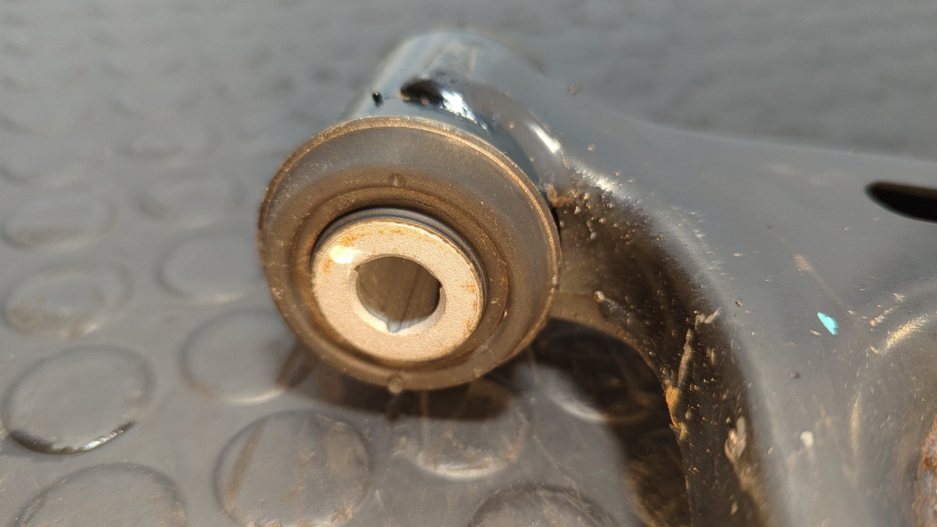 BRAZO DERECHO INFERIOR DELANTERO OPEL MOKKA X - vista 7