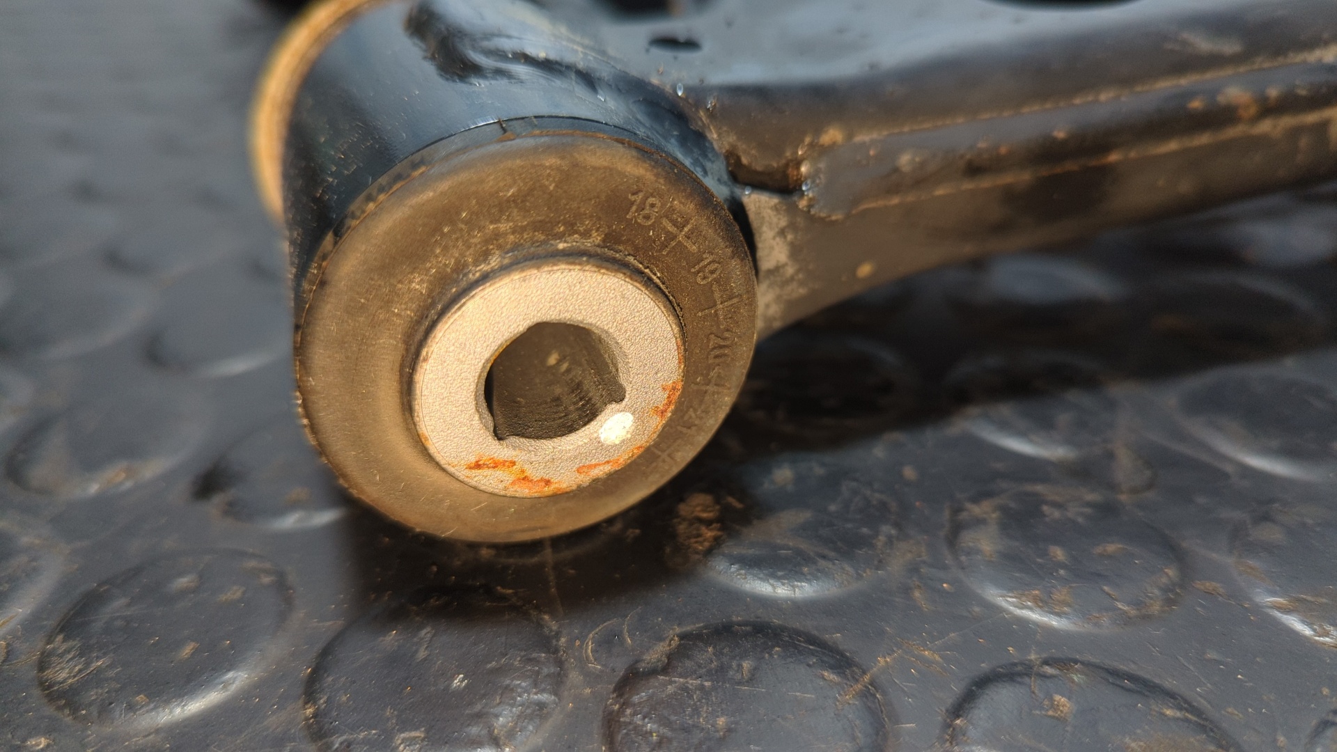 BRAZO DERECHO INFERIOR DELANTERO OPEL MOKKA X - vista 6